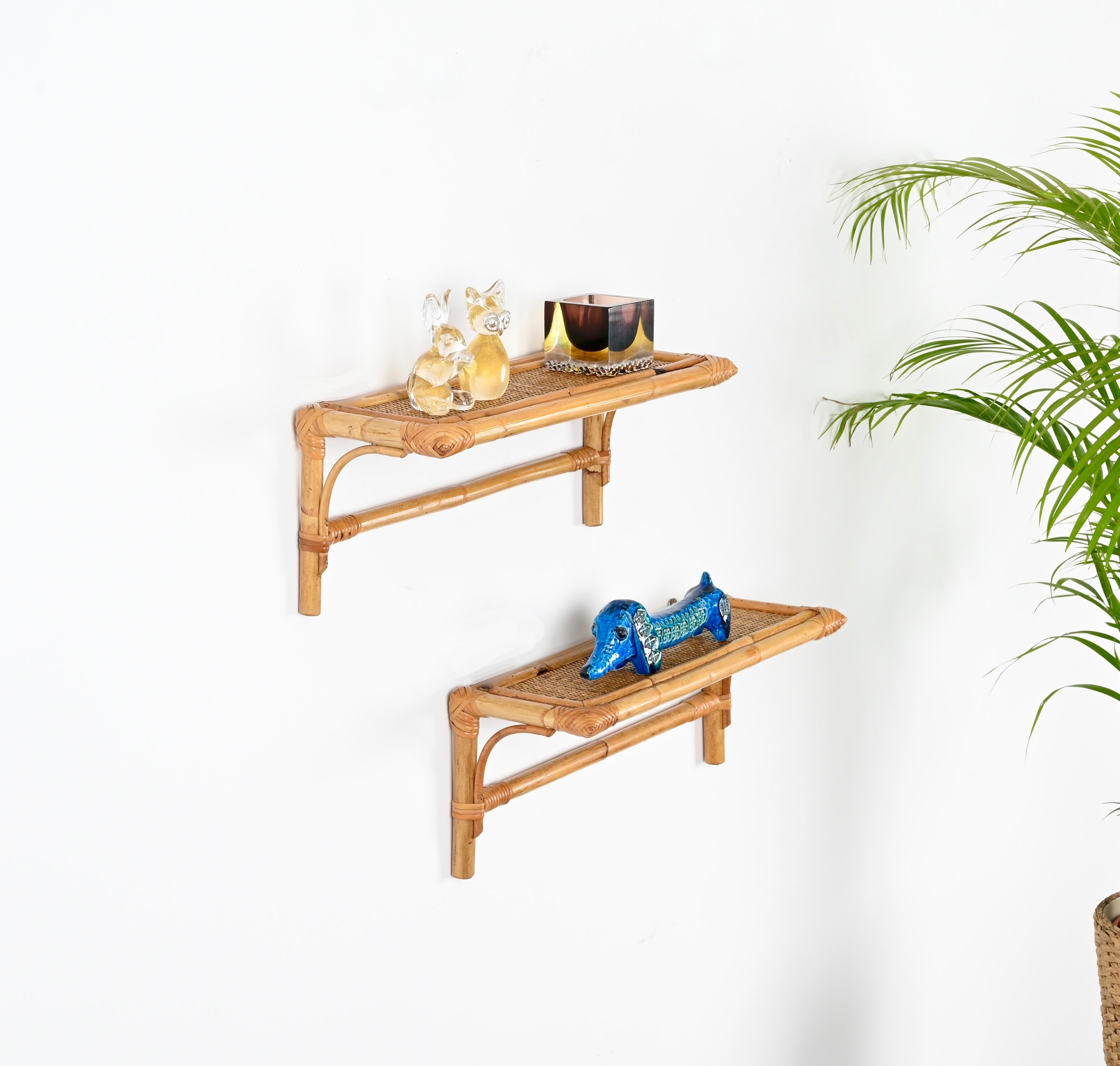 Pair of French Riviera Shelves in Rattan and Wicker, Italy 1970s For Sale 2