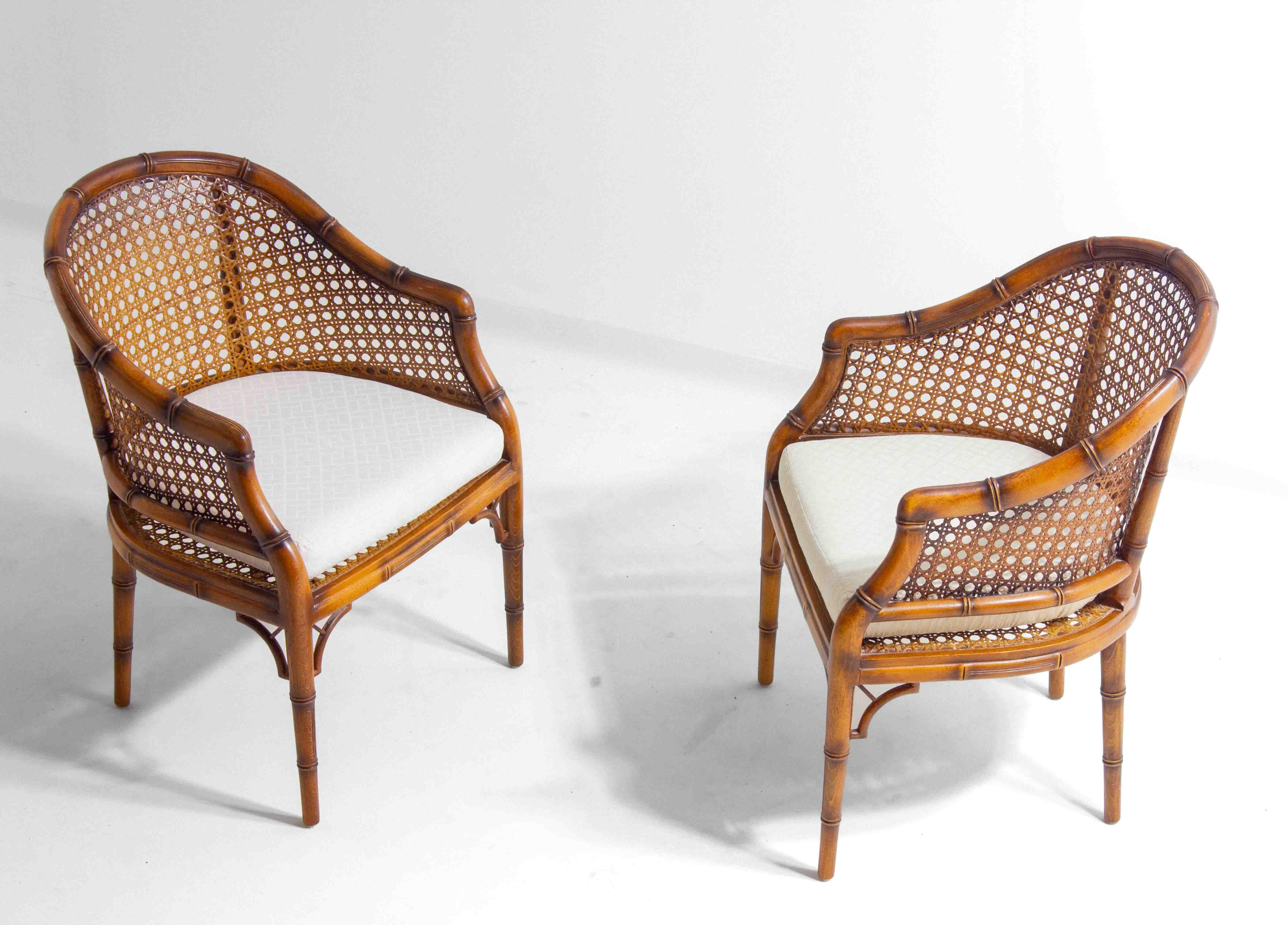 Pair of French Riviera style faux bamboo lounge chairs in wicker, 1980s For Sale 5