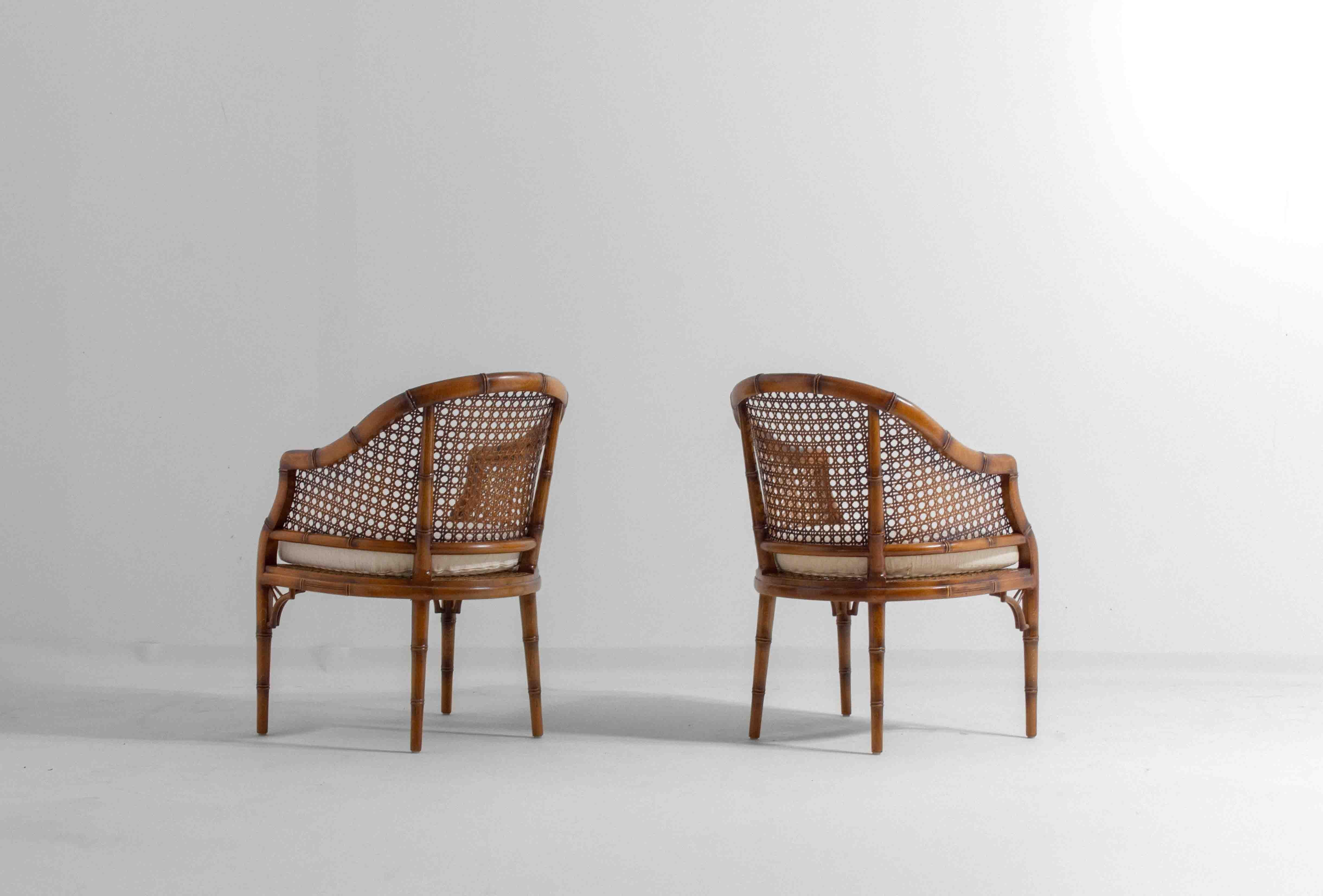 Pair of French Riviera style faux bamboo lounge chairs in wicker, 1980s For Sale 3