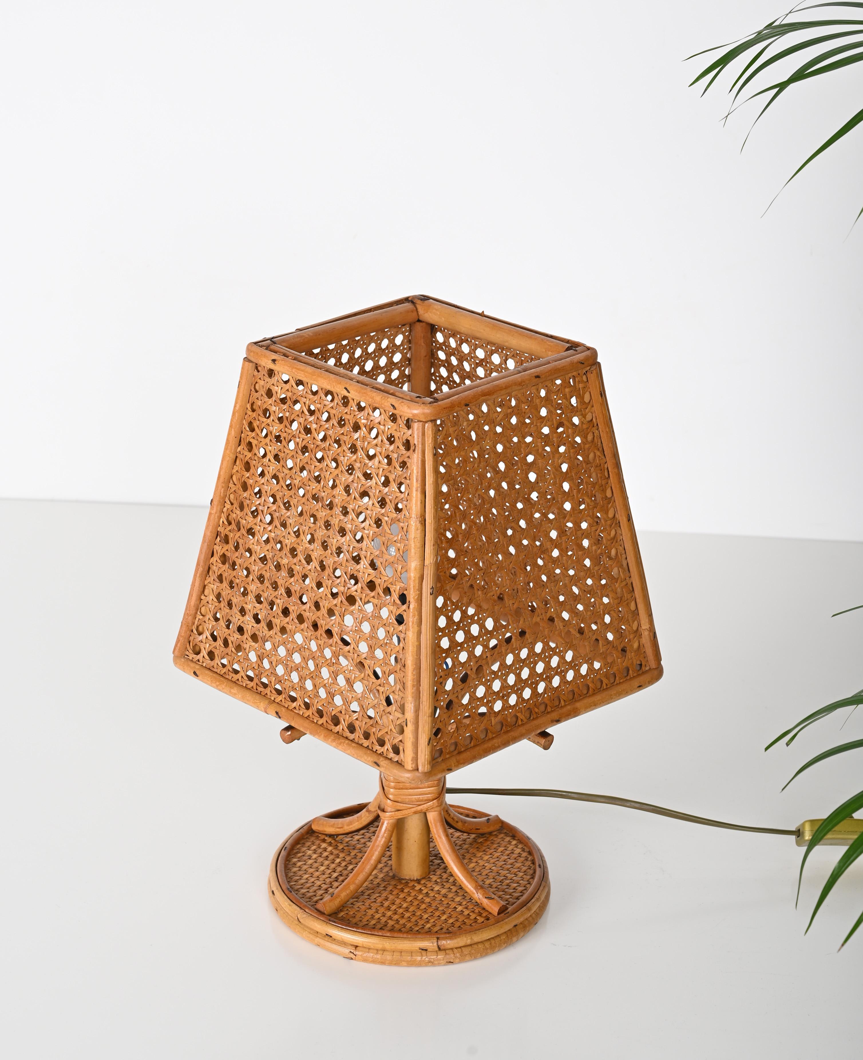 20th Century Pair of French Riviera Table Lamps in Wicker and Rattan, Italy 1960s For Sale