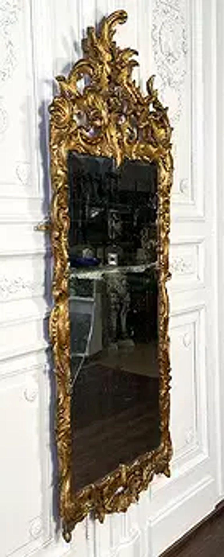 Pair of French Rococo Giltwood Mirrors For Sale 3