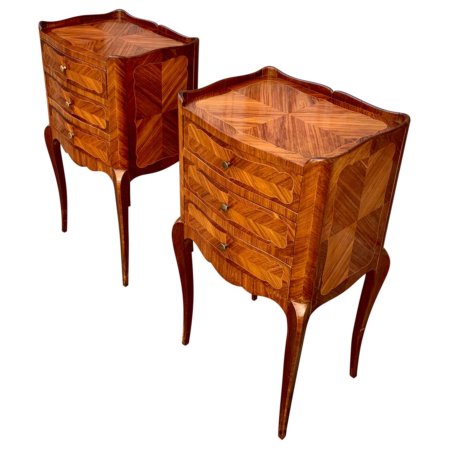 Pair of French Rococo Nightstands In Mahogany  In Good Condition In Haddonfield, NJ