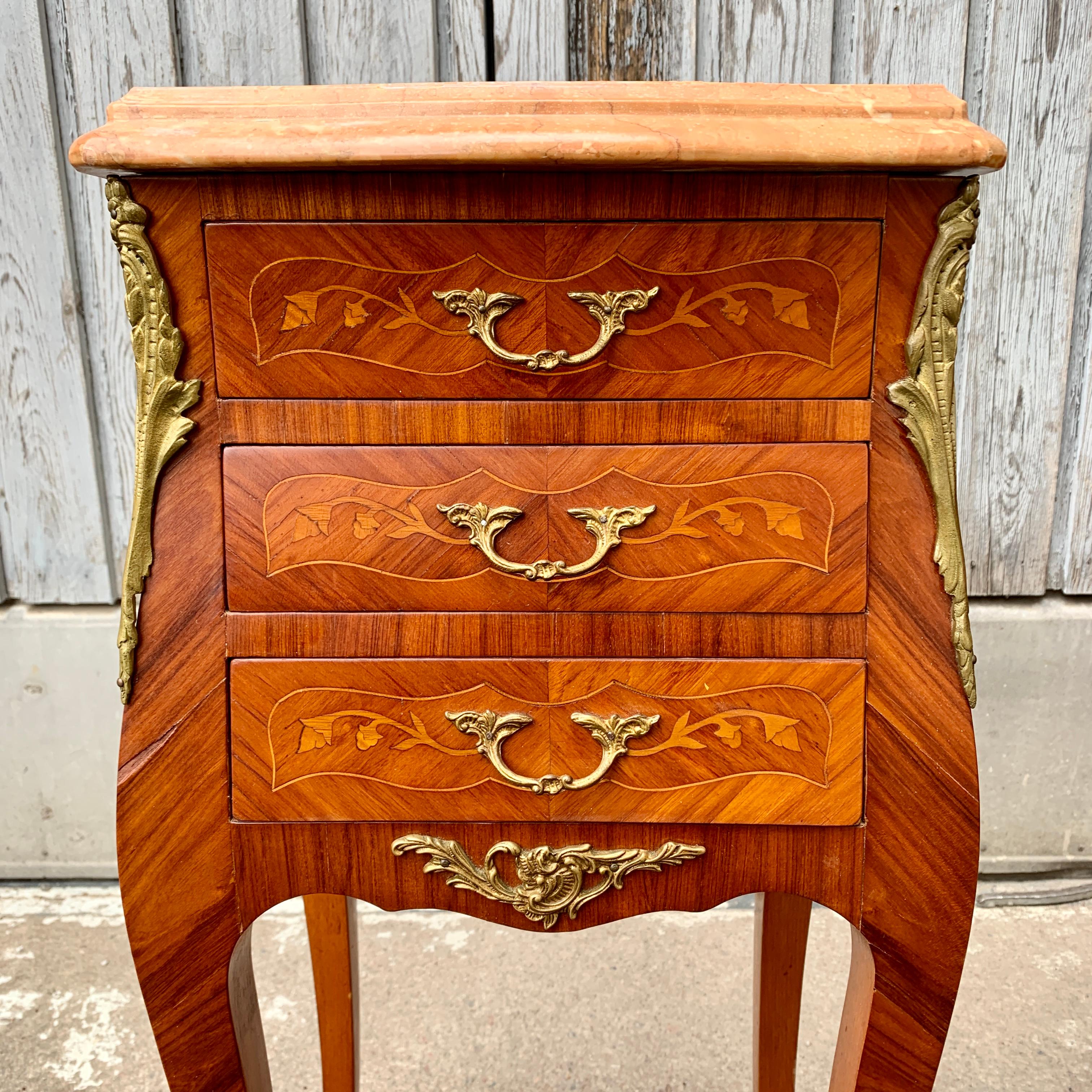 Pair of French Rococo Nightstands in Marquetry With Pink Marble Tops For Sale 6
