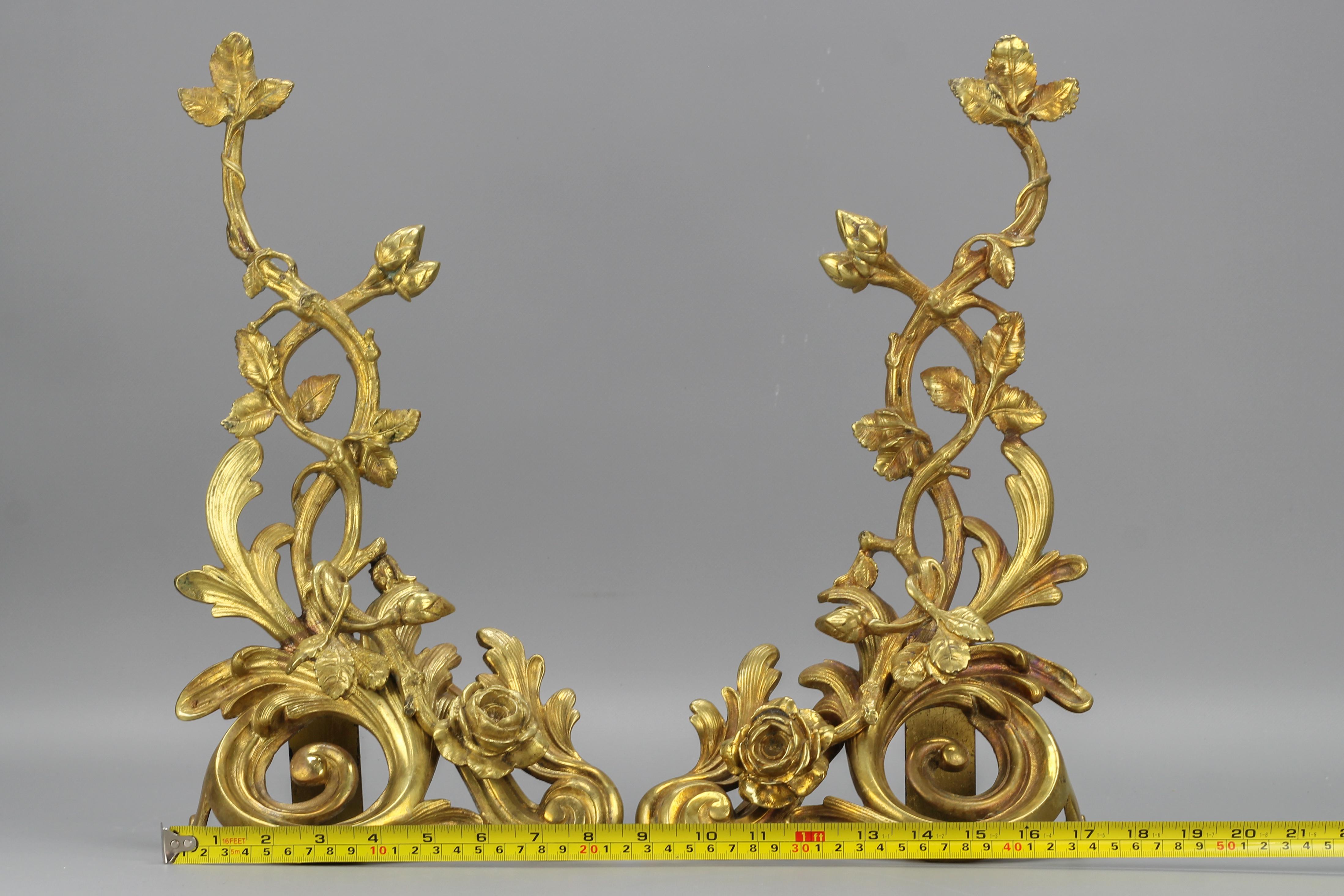 Pair of French Rococo Style Bronze Decors with Roses, Late 19th Century For Sale 15