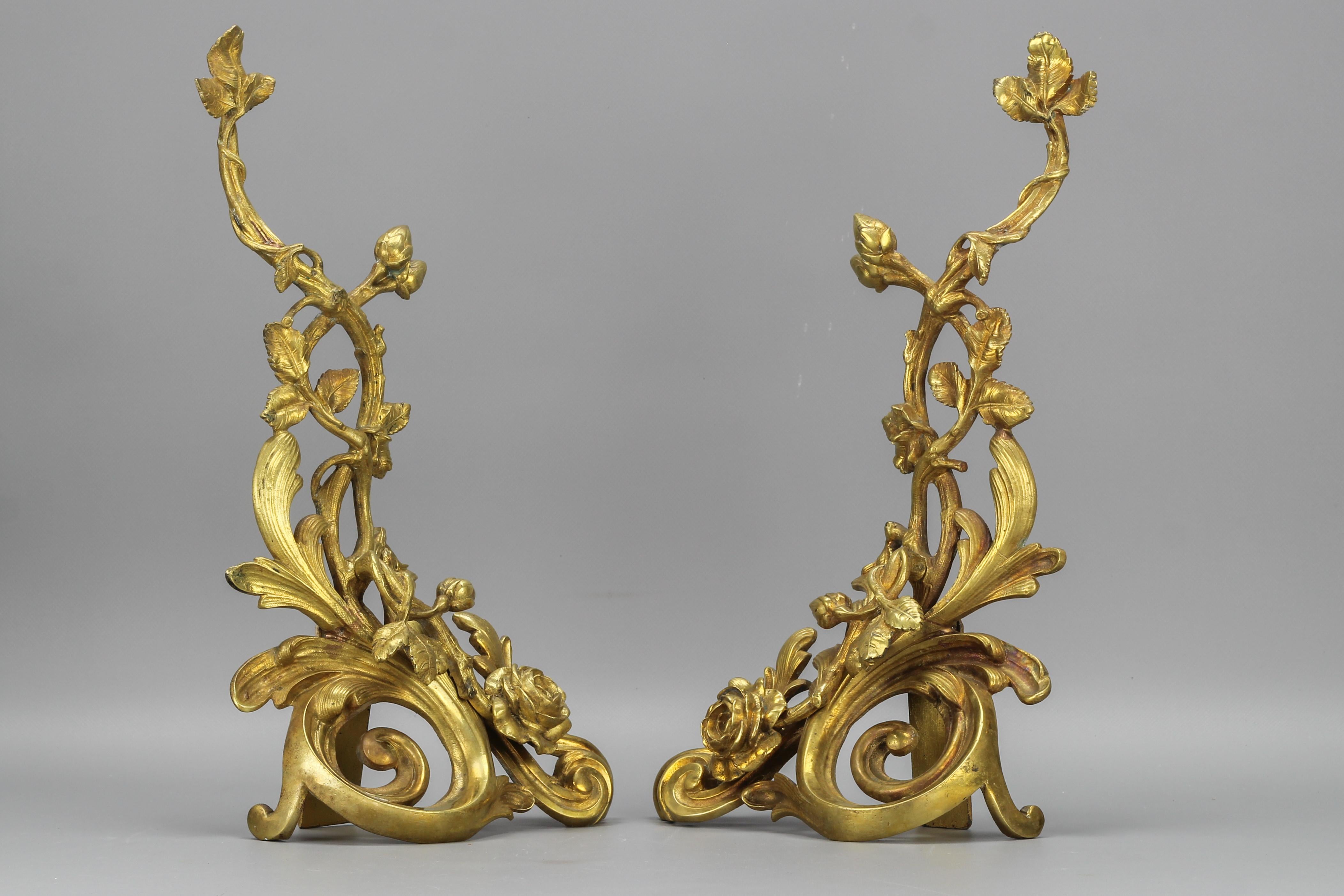 Pair of French Rococo Style Bronze Decors with Roses, Late 19th Century For Sale 5