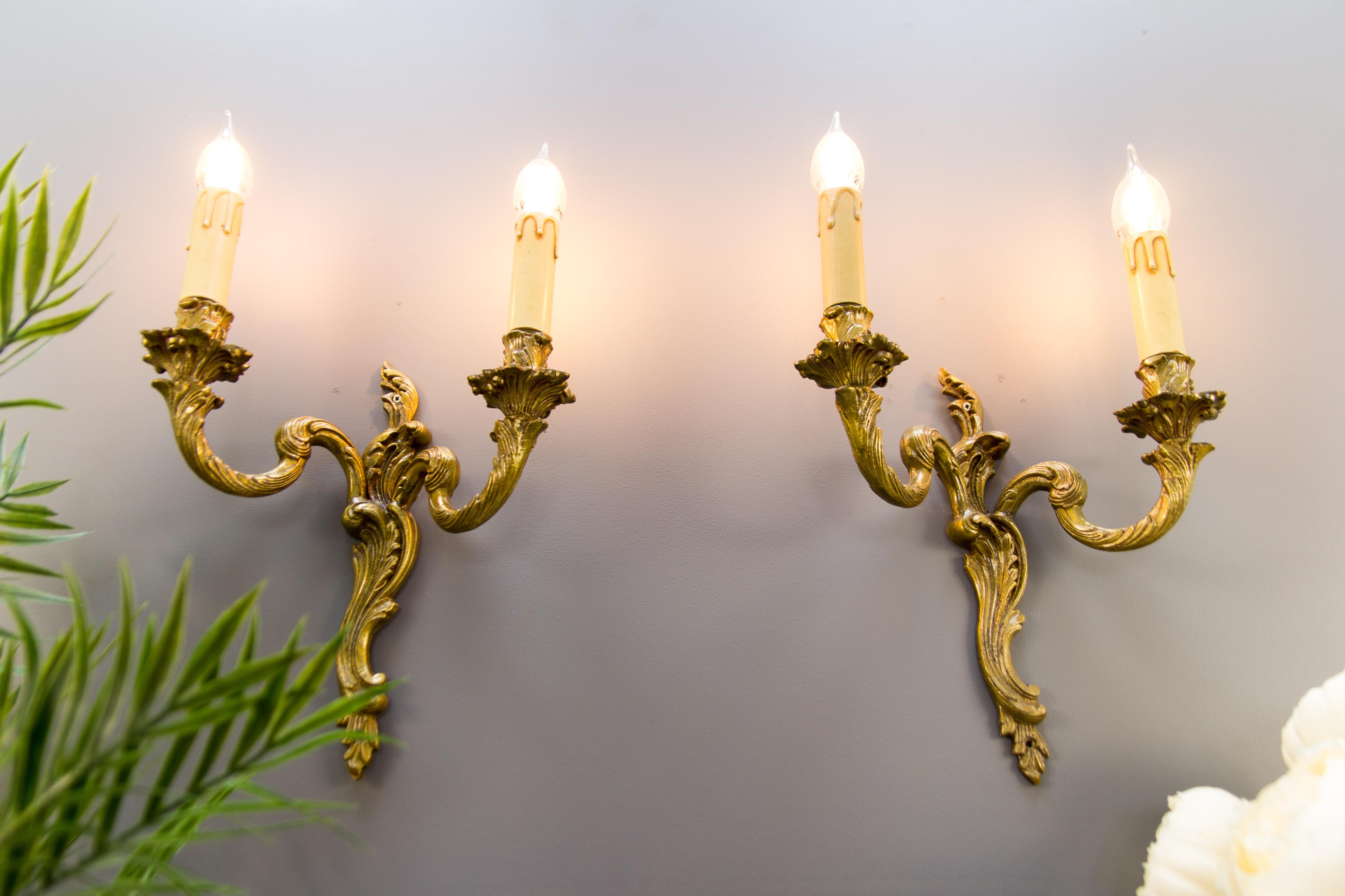 Pair of French Rococo Style Bronze Twin Arm Wall Sconces In Good Condition In Barntrup, DE