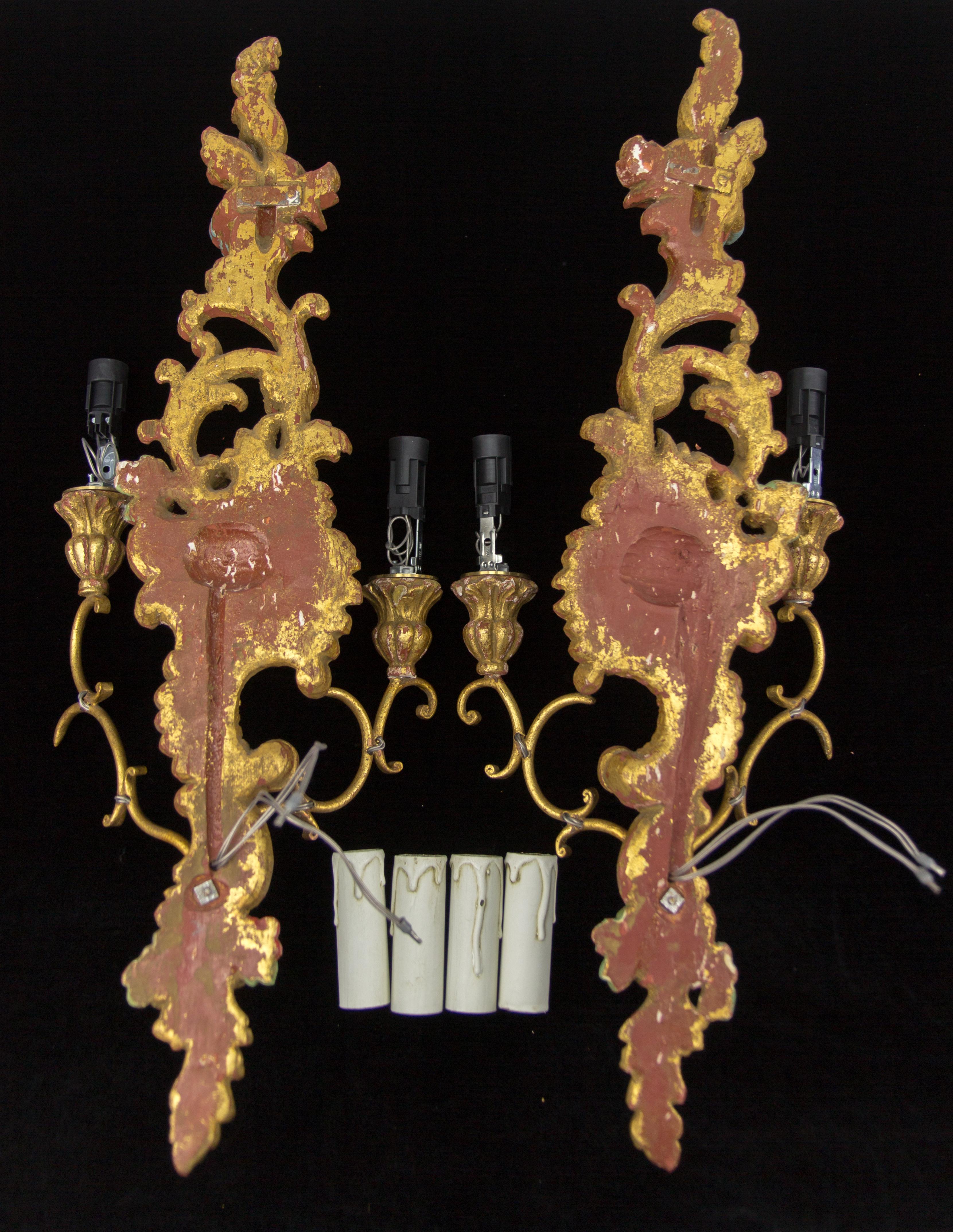 Pair of French Rococo Style Carved and Polychrome Painted Wood Sconces, 1930s For Sale 6