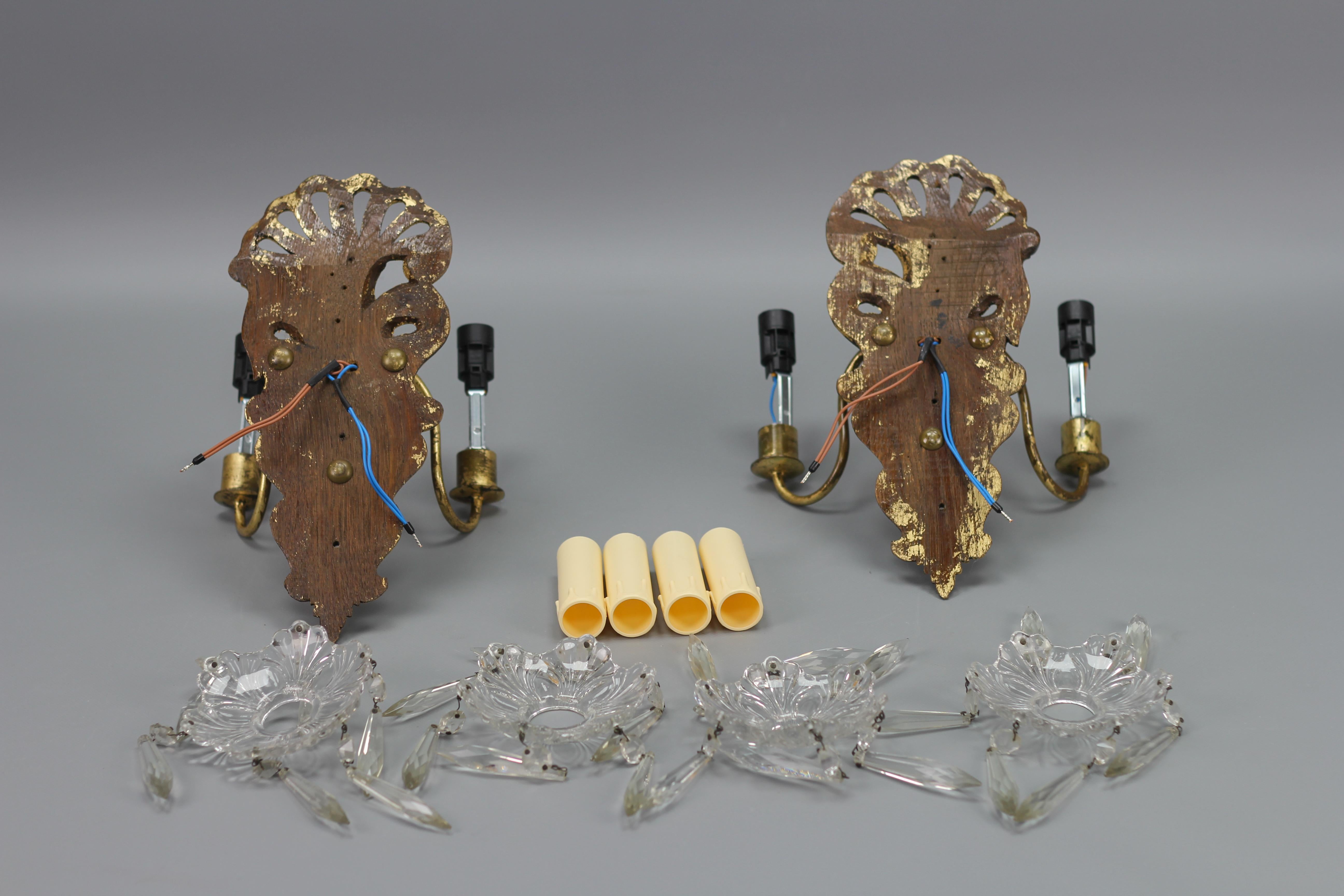 Pair of French Rococo Style Carved Giltwood and Crystal Glass Sconces For Sale 10