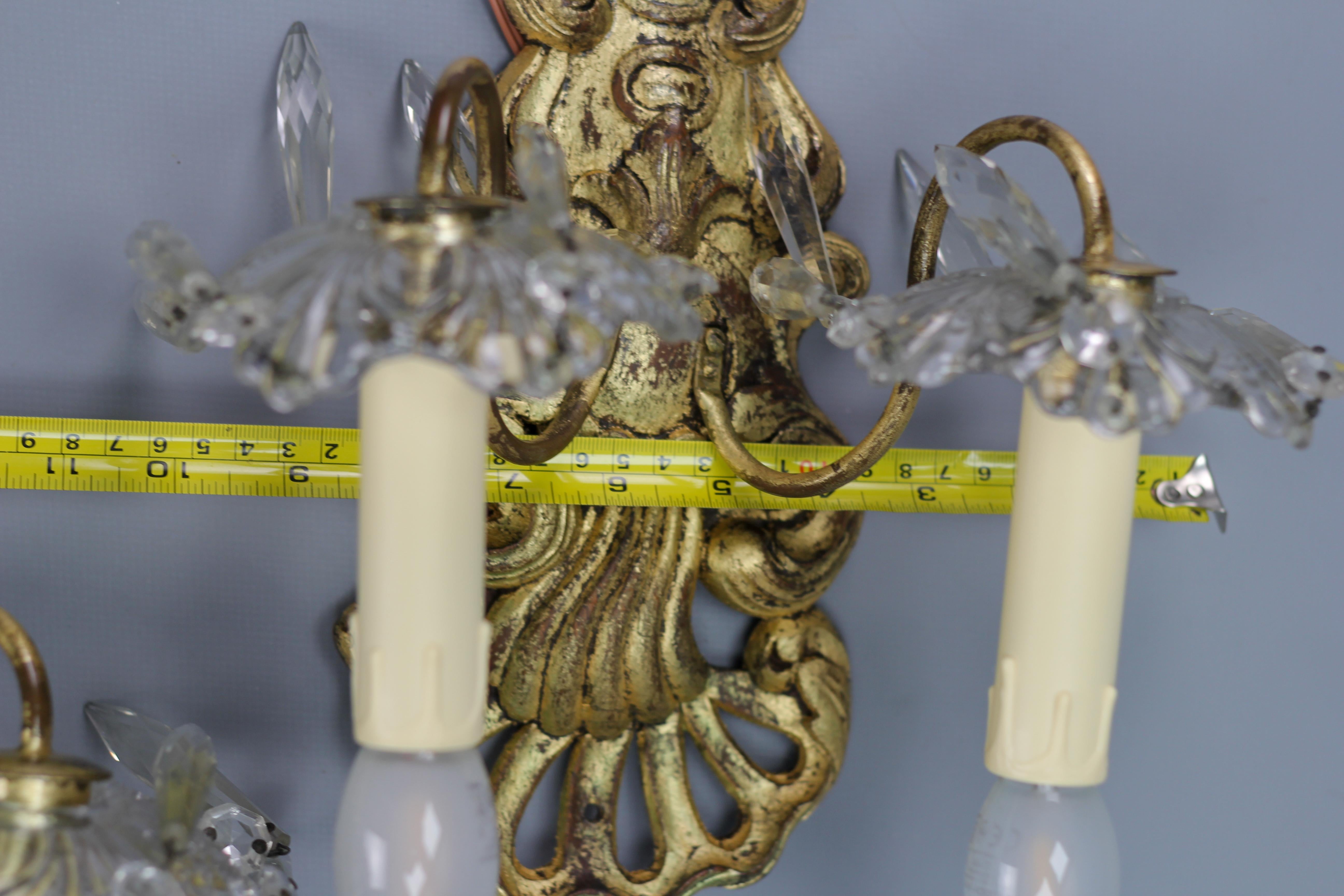 Pair of French Rococo Style Carved Giltwood and Crystal Glass Sconces For Sale 13