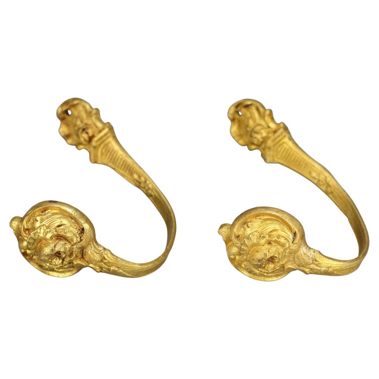 Pair of French Rococo Style Gilt Bronze Curtain Tiebacks or Curtain Holders For Sale at 1stDibs