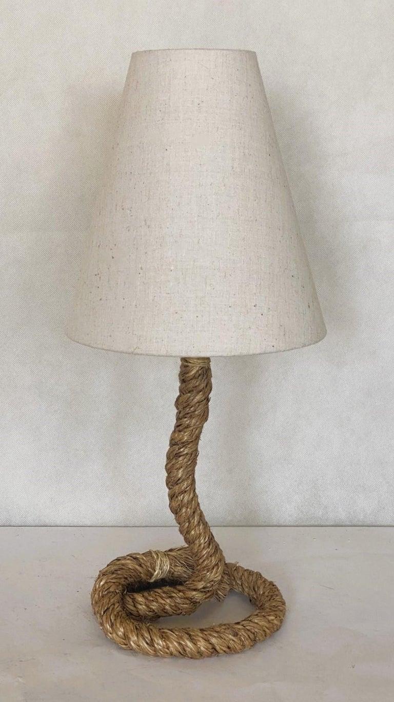 Français Paire de lampes de table en corde de style Audoux Minet en vente