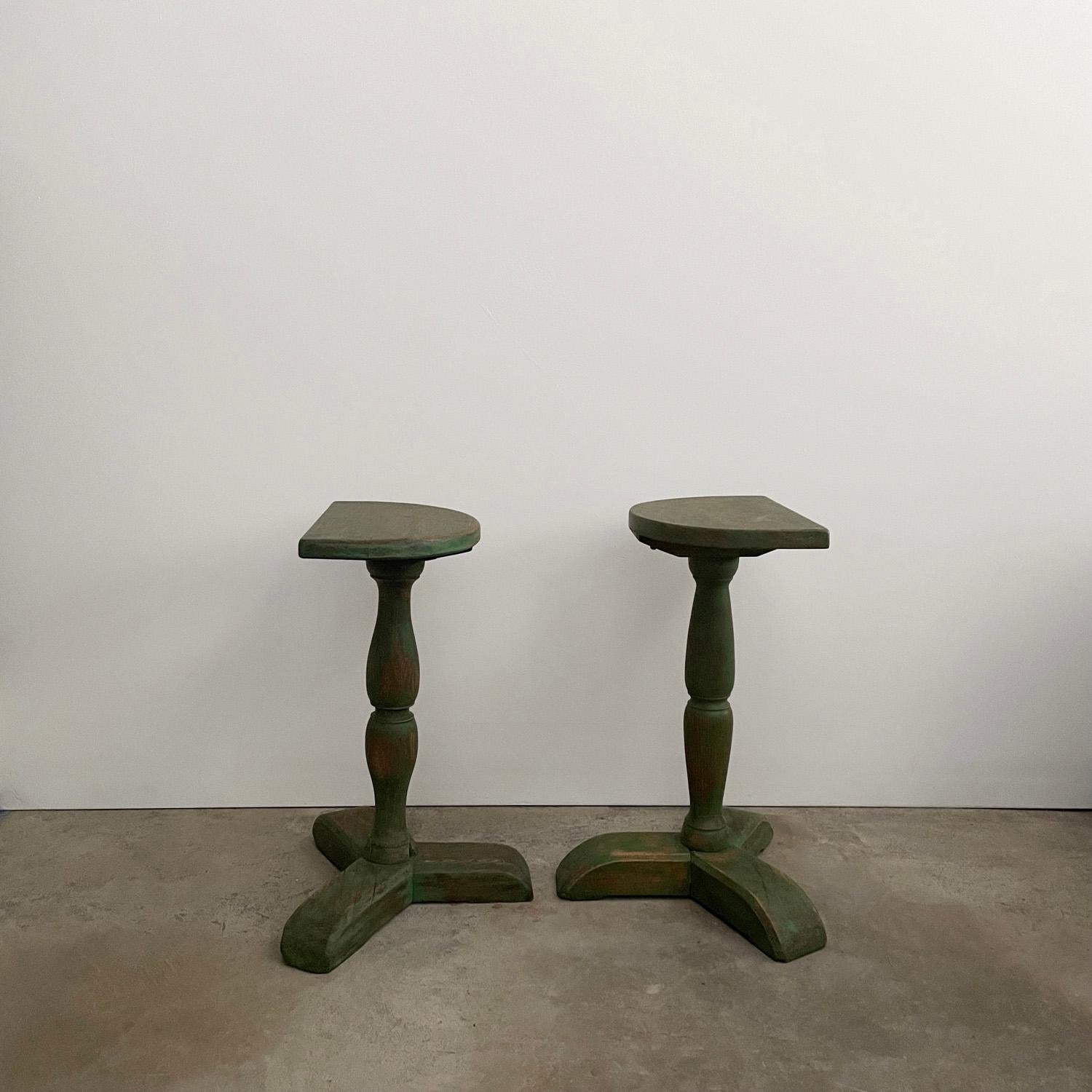 20th Century Pair of French Rustic End Tables For Sale
