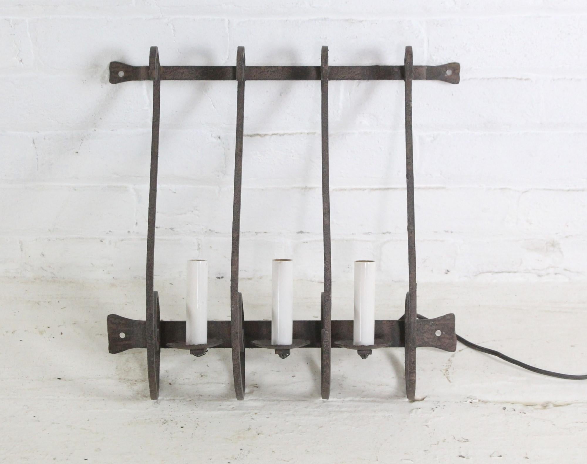 20th Century Pair of French S Shape Wrought Iron Wall Sconces For Sale