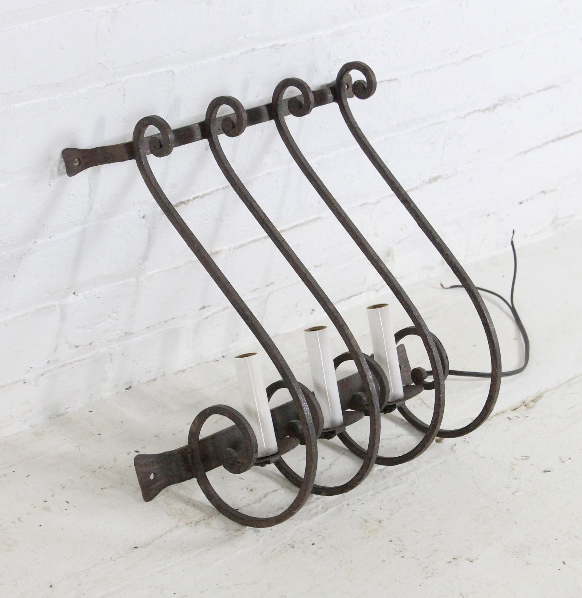 Pair of French S Shape Wrought Iron Wall Sconces For Sale 1