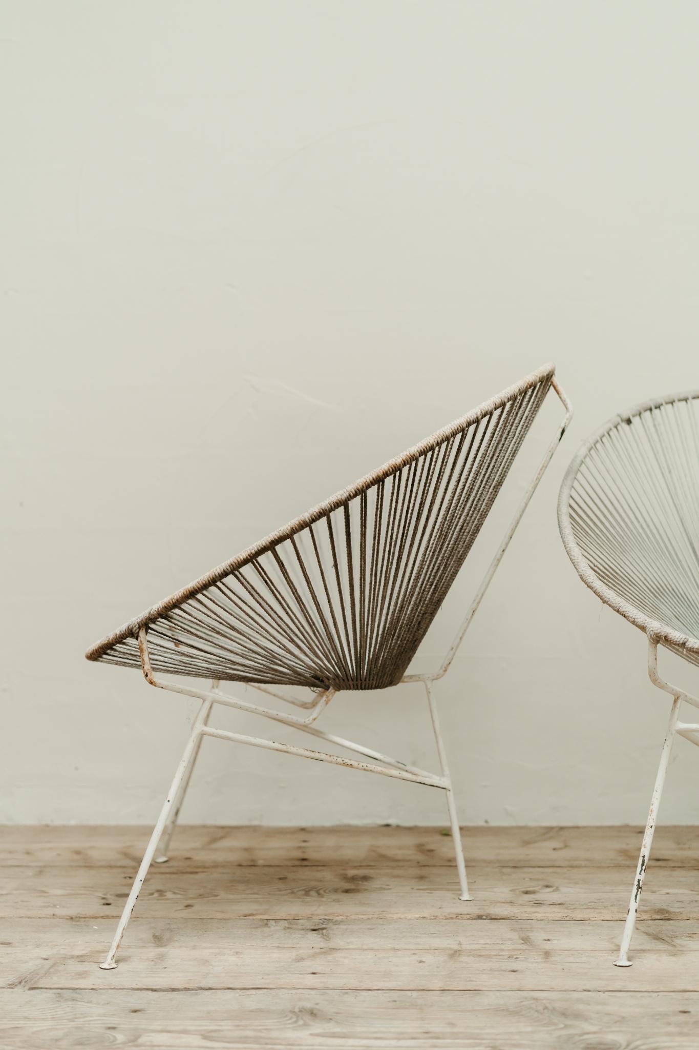 Français paire de chaises françaises en scoubidou en vente