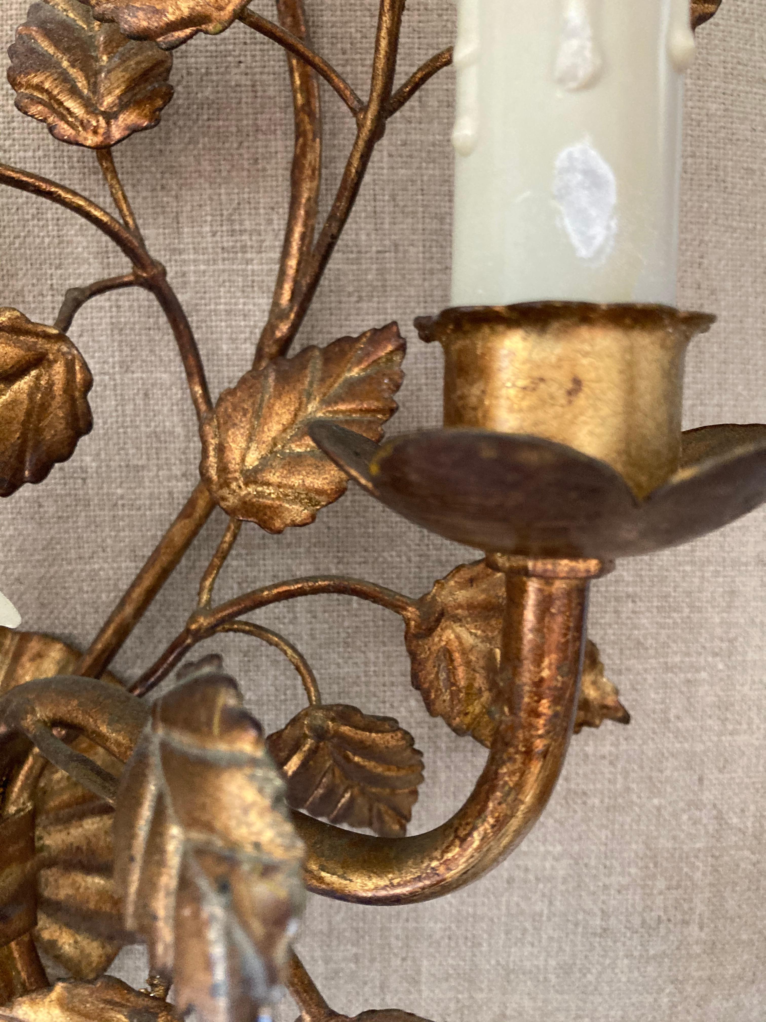 Mid-20th Century Pair of French Scrolling Foliate Wall Lights, Tole Gilt and Cream Roses For Sale