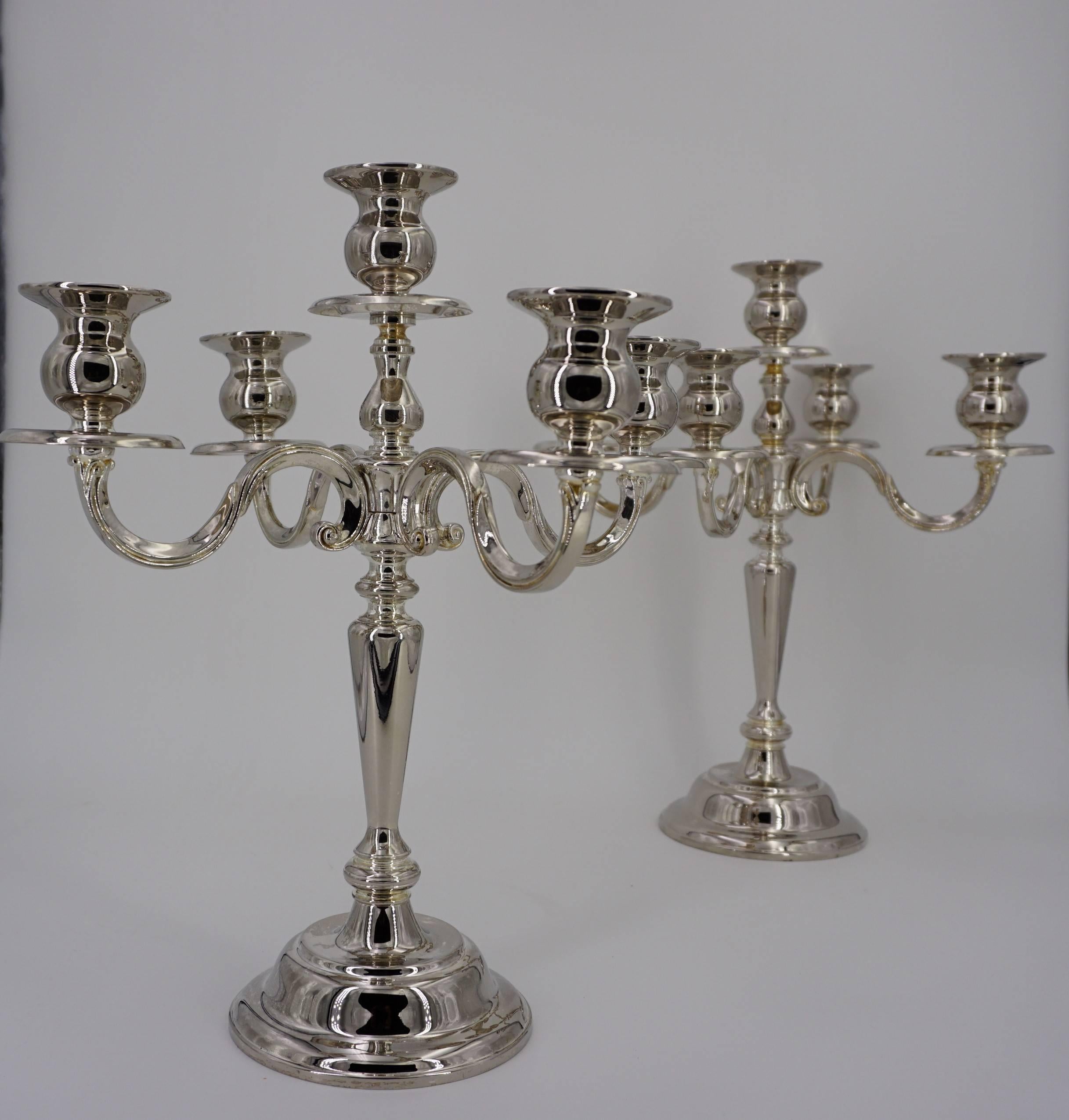 Pair of French Silver Candlesticks In Excellent Condition In Tourcoing, FR
