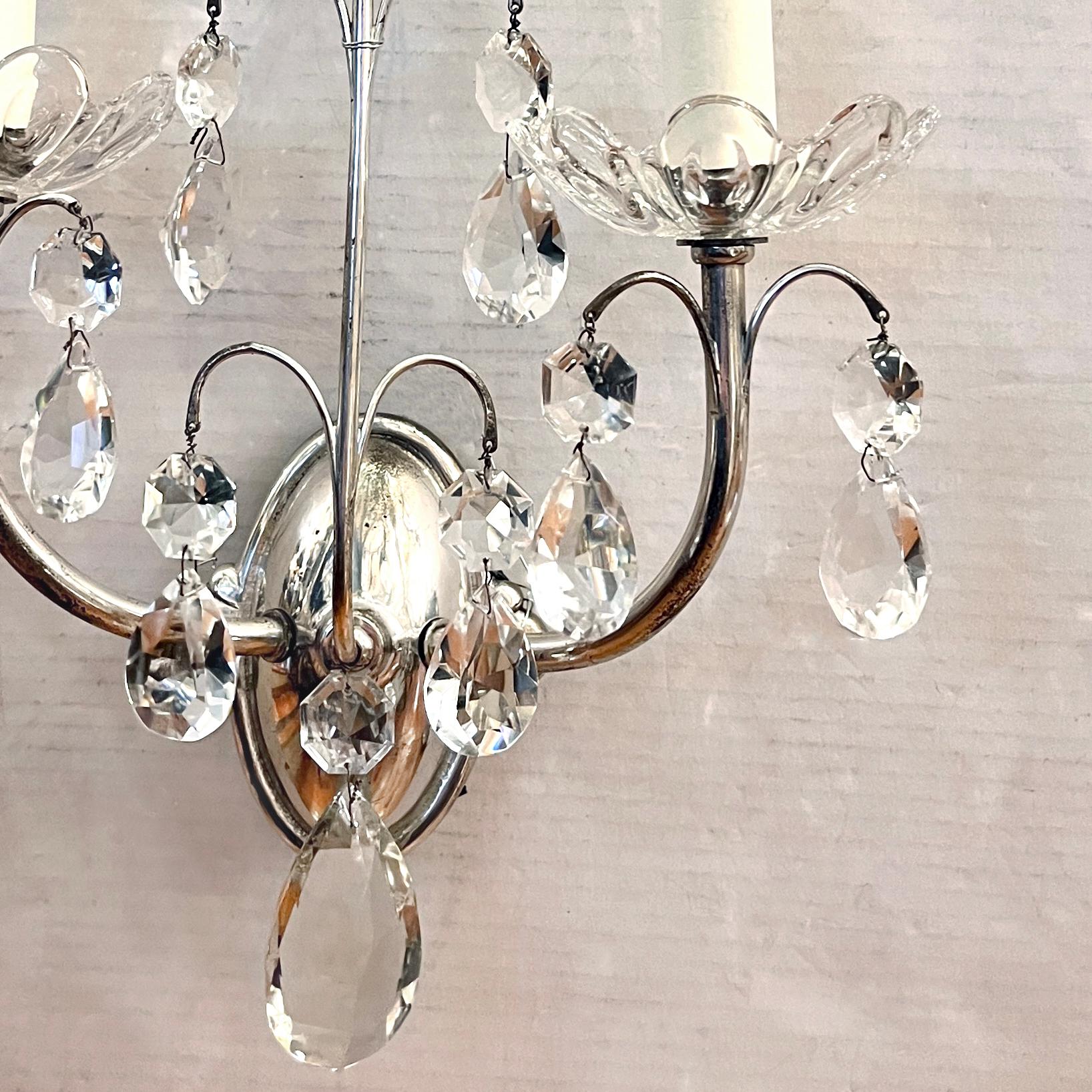 Pair of French Silver Sconces Chapado en plata en venta