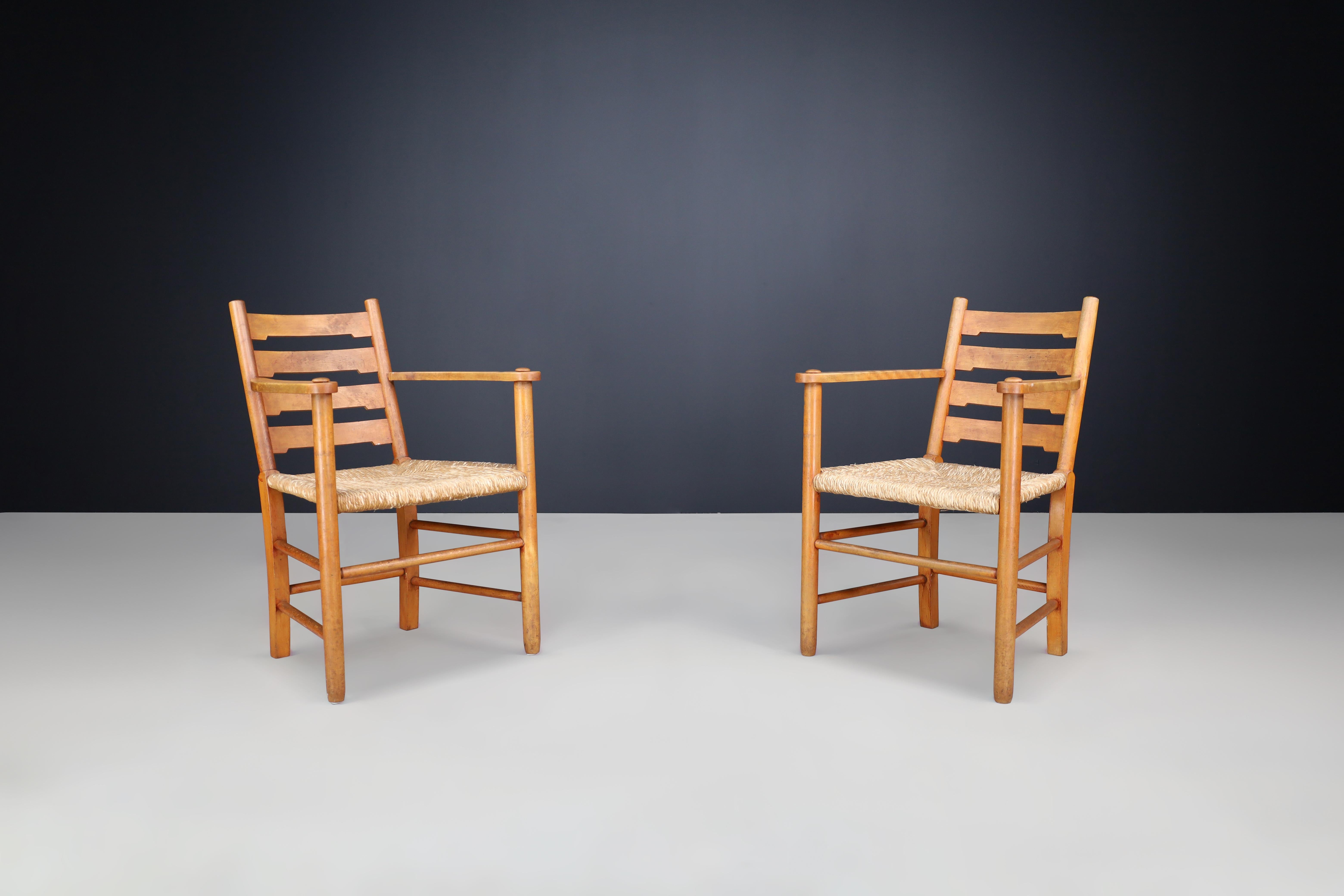 Pair of French Solid Beech Ladder-Back Armchairs with Rush Seats, France, 1950s For Sale 3