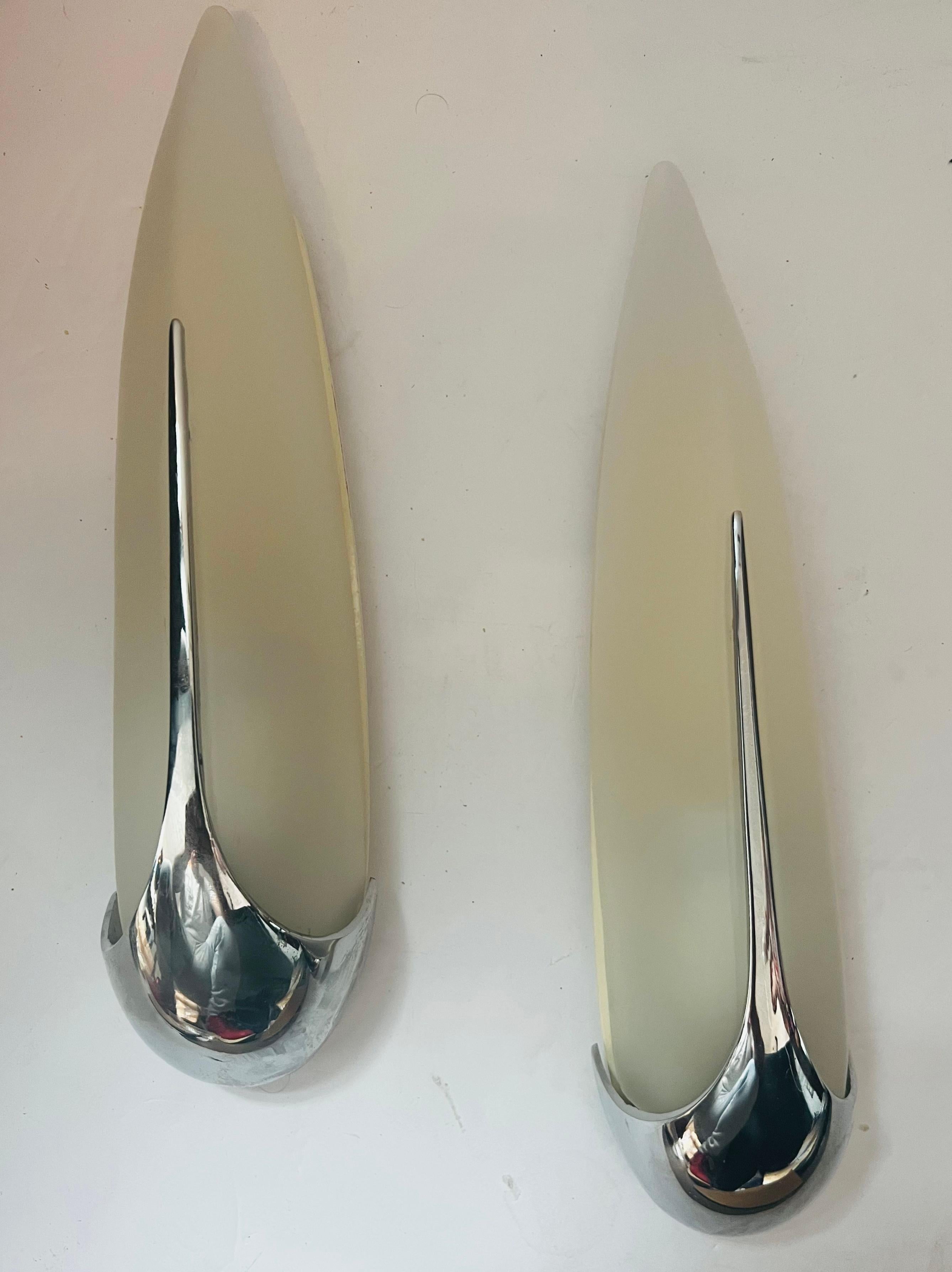 Pair of French Space Age 1990s Wall Lamps For Sale 1