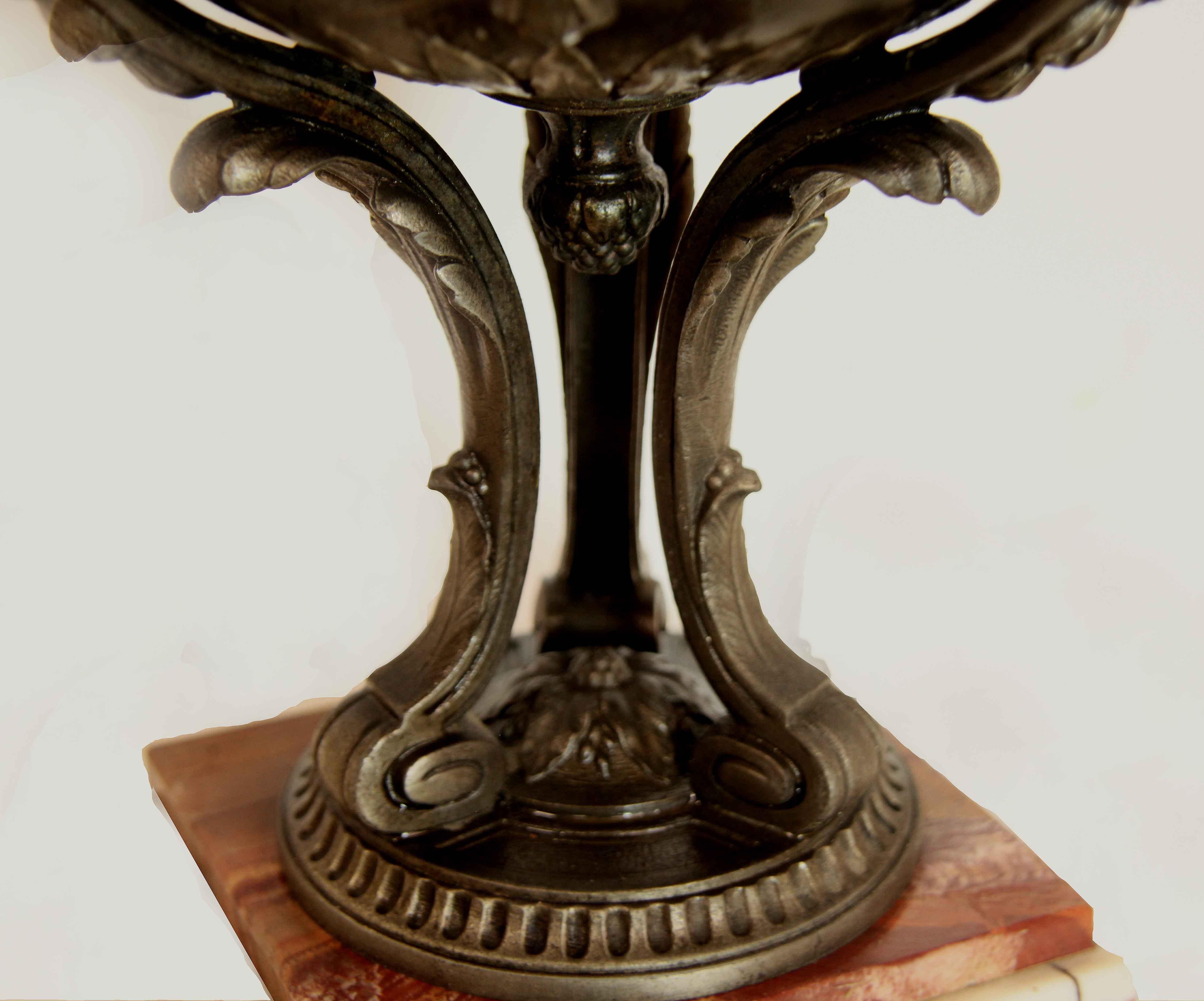 Pair of French Spelter Urns  In Good Condition For Sale In Wilson, NC