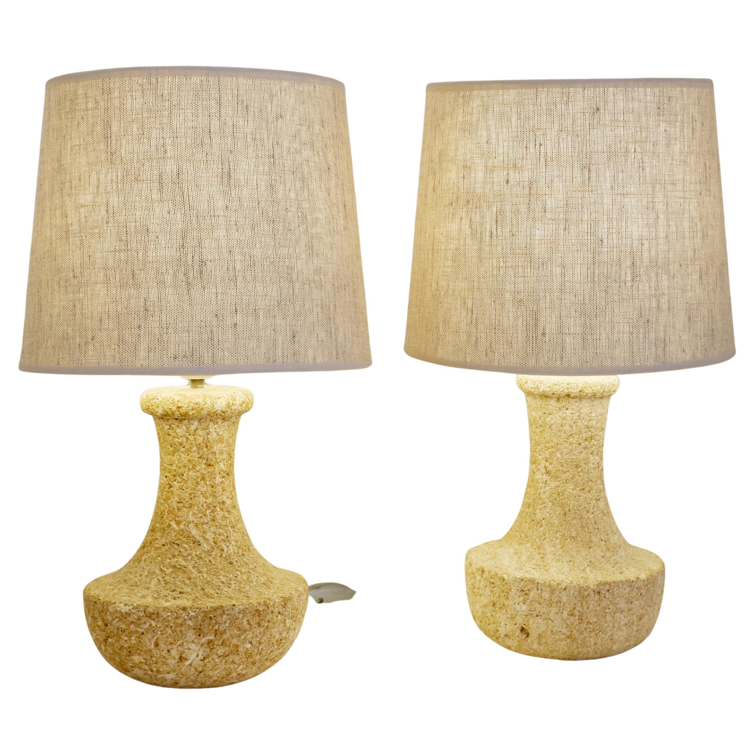 Paire de lampes françaises en pierre, années 1970 - nouvel abat-jour en lin