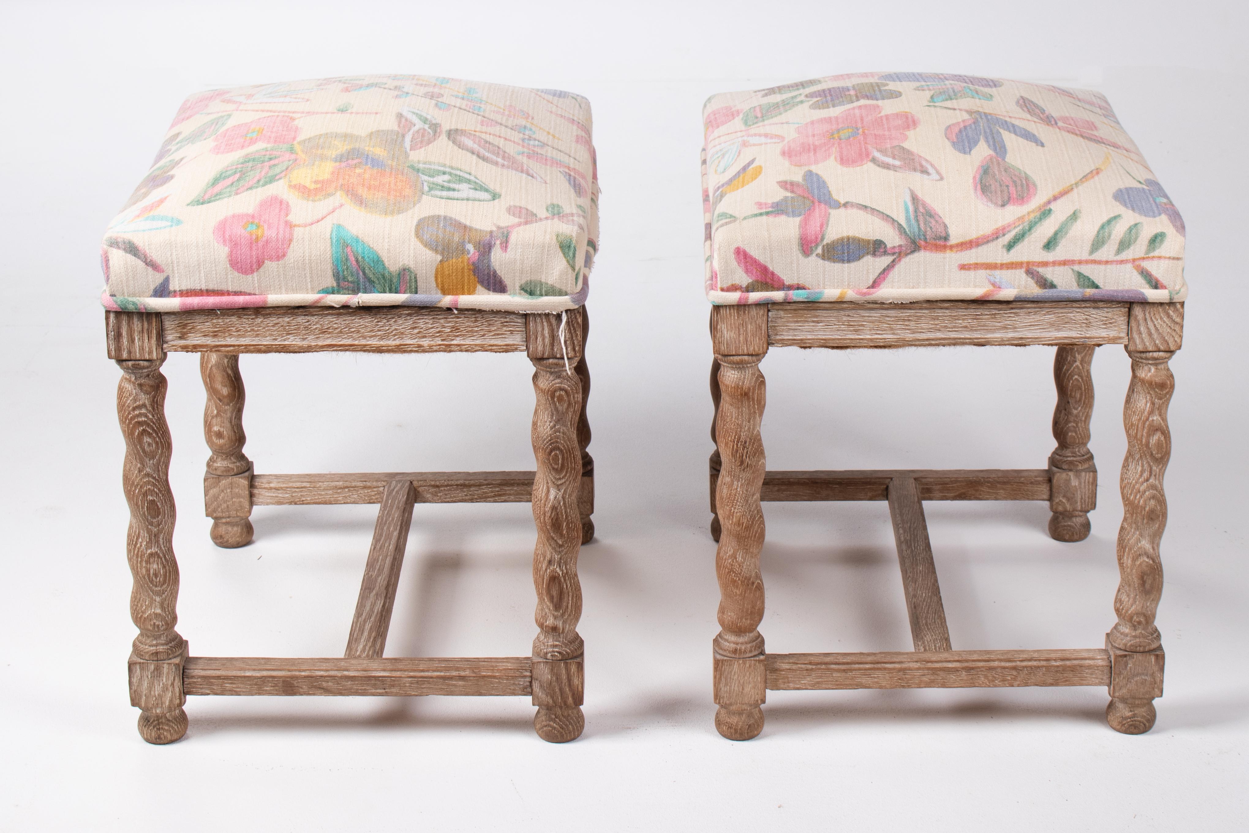 20th Century Pair of French Style Carved Wooden Upholstered Stools in Vintage Flower Pattern