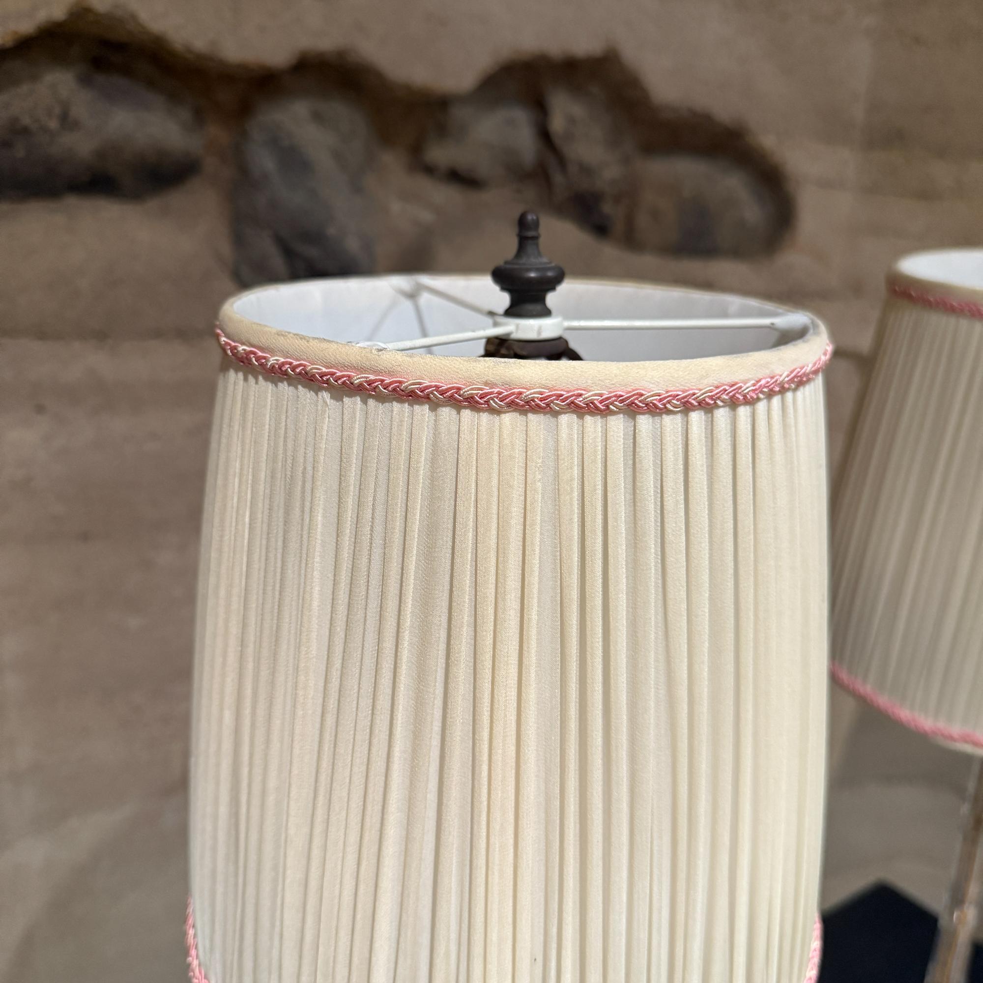 Pair of French Table Lamps Crystal Clear Glass  Art Deco For Sale 10