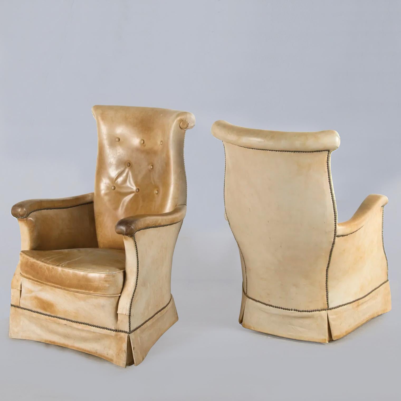 Pair of French Tan Leather Chairs In Good Condition For Sale In London, GB