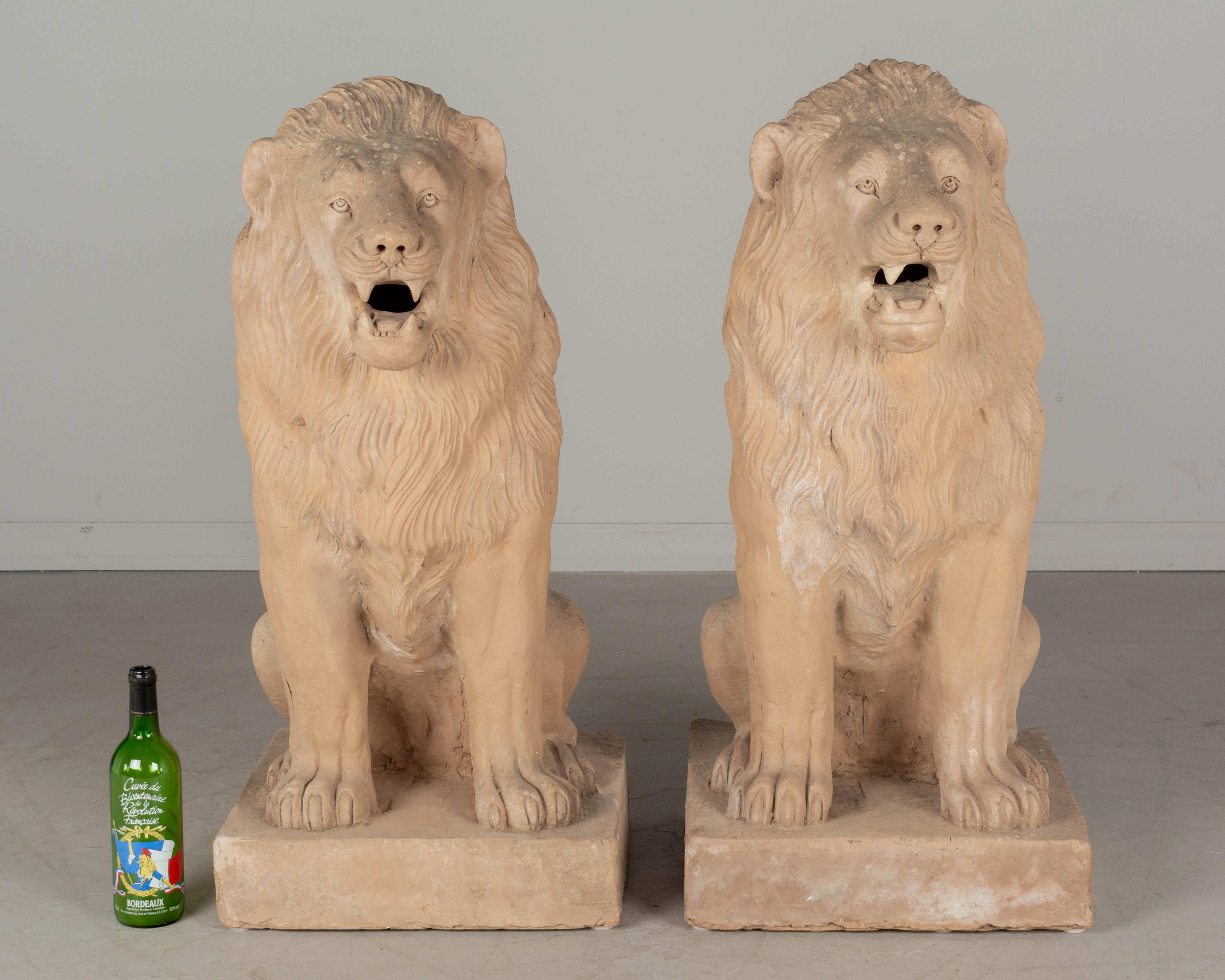 Belle Époque Pair of French Terracotta Garden Lions For Sale