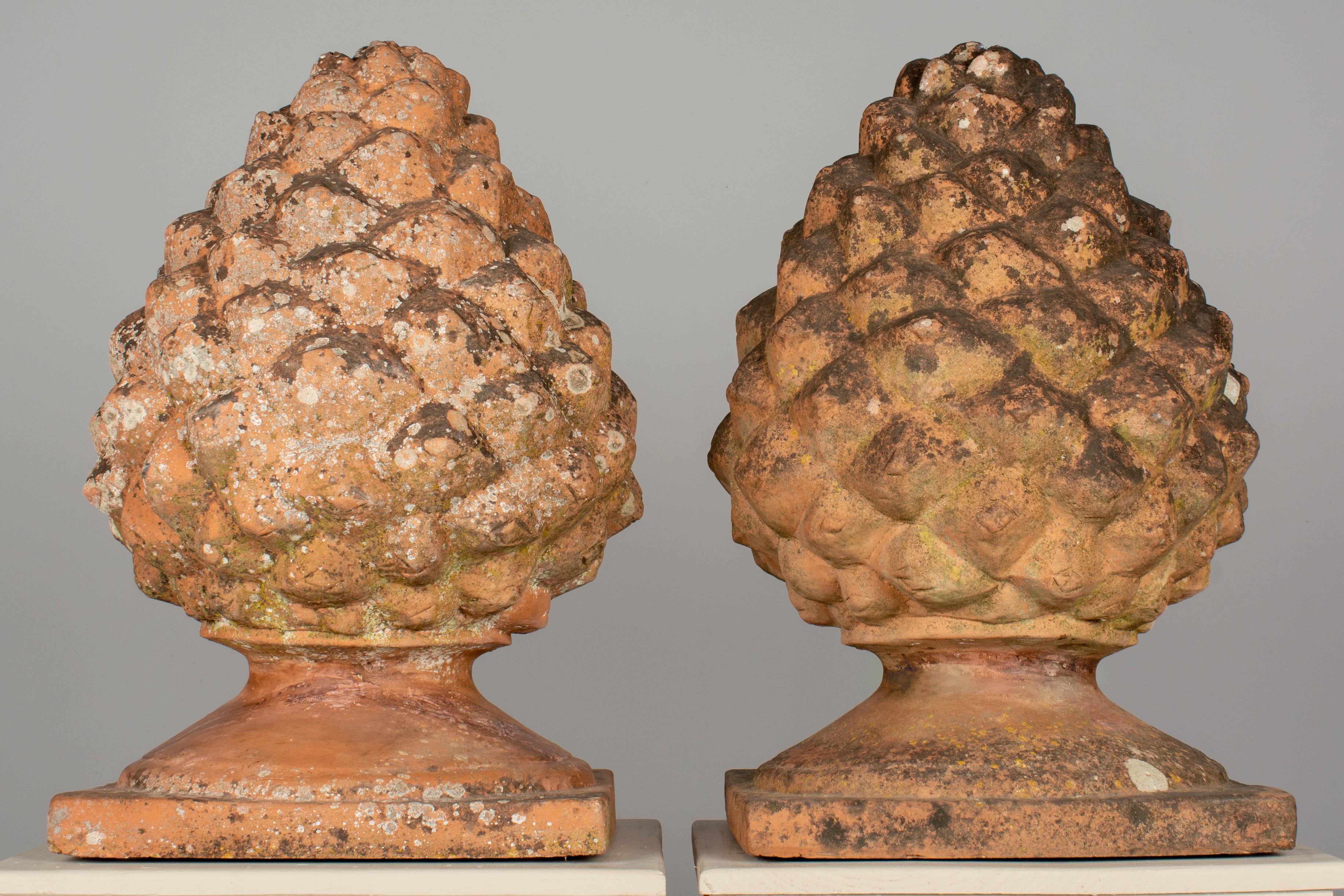 Pair of French Terracotta Pinecone Garden Finials In Good Condition In Winter Park, FL