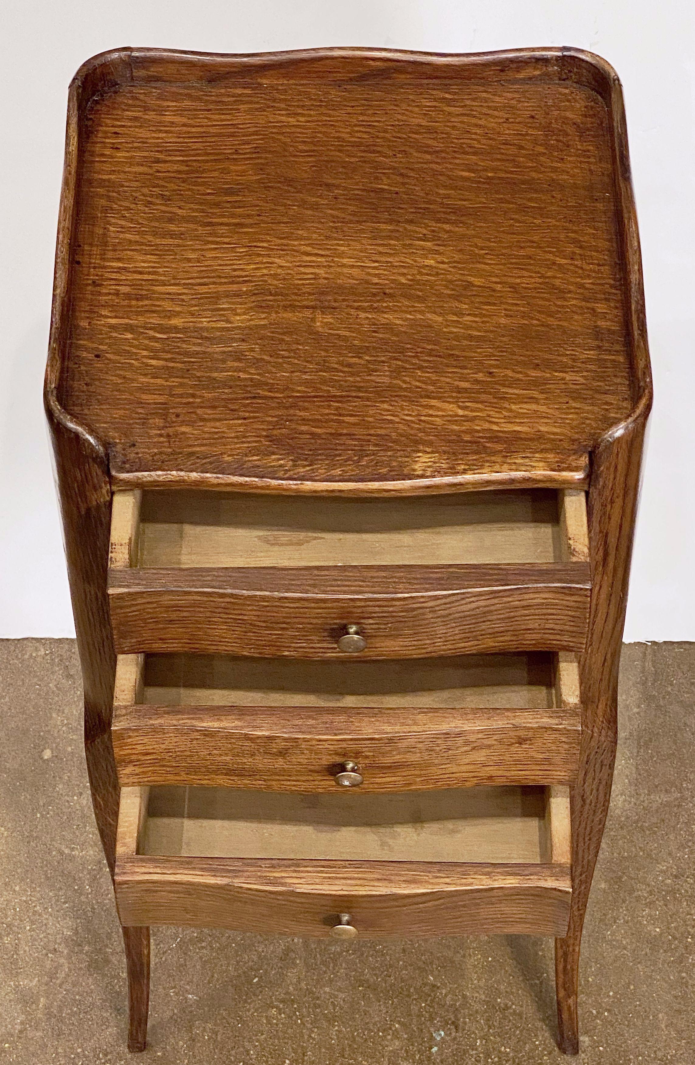 Pair of French Three-Drawer Bedside End Tables or Nightstands of Oak 2