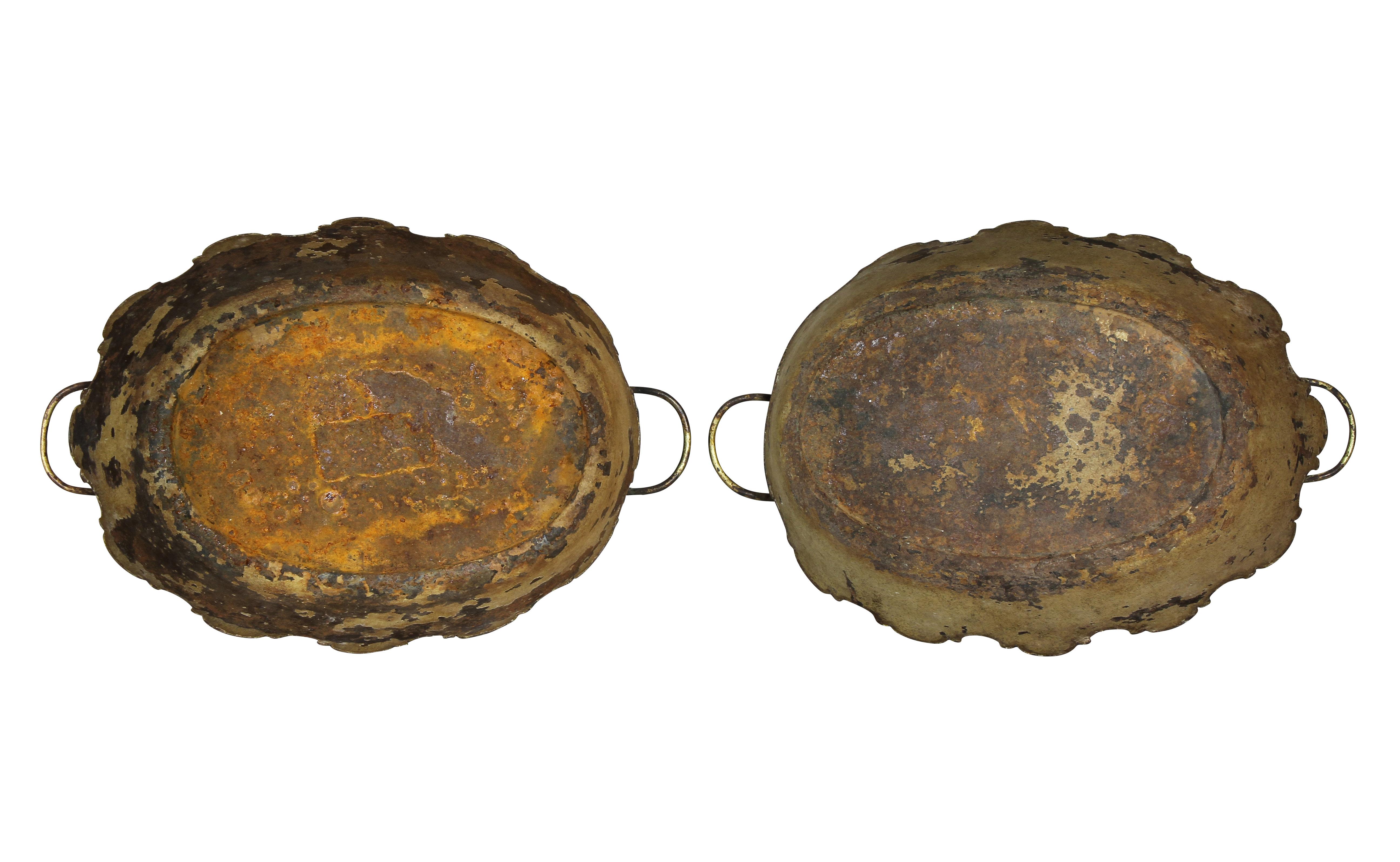 Tin Pair of French Tole Verrieres For Sale