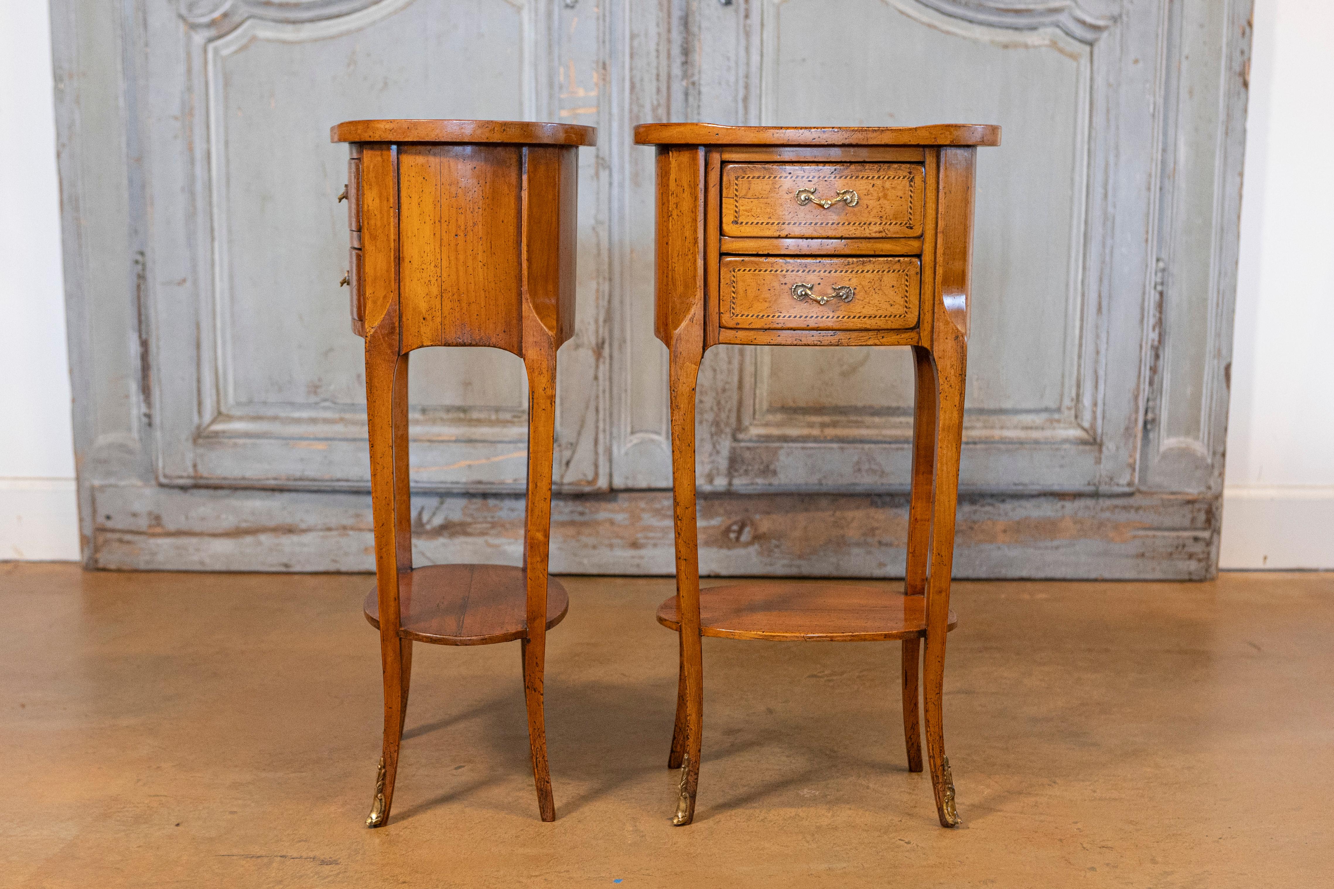 Marquetry Pair of French Transition Style Oval-Shaped Fruitwood Bedside Tables with Inlay For Sale