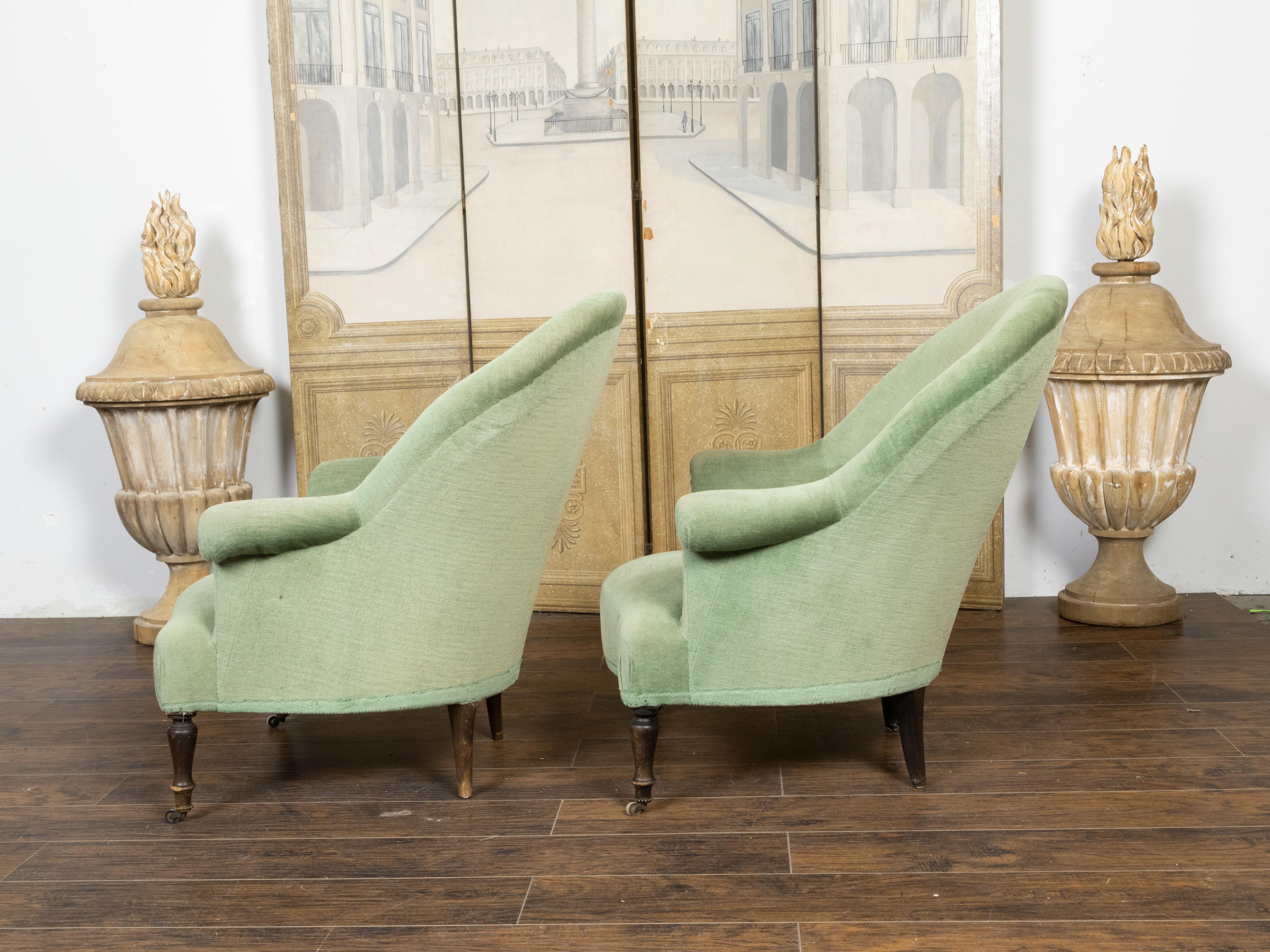 20th Century Pair of French Turn of the Century Bergère Chairs with Green Velvet Upholstery For Sale
