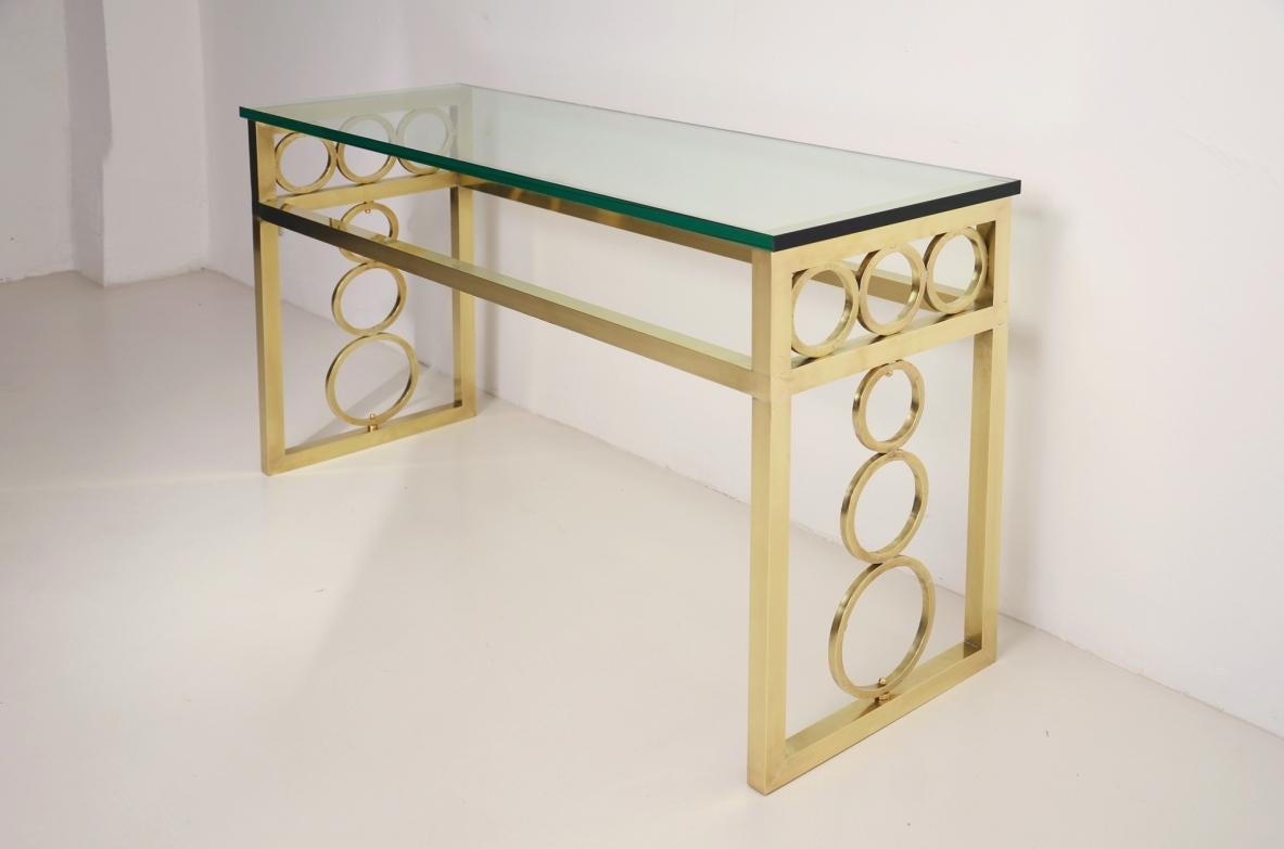 Paire de  Tables consoles françaises très décoratives en bronze  Excellent état - En vente à Milano, IT