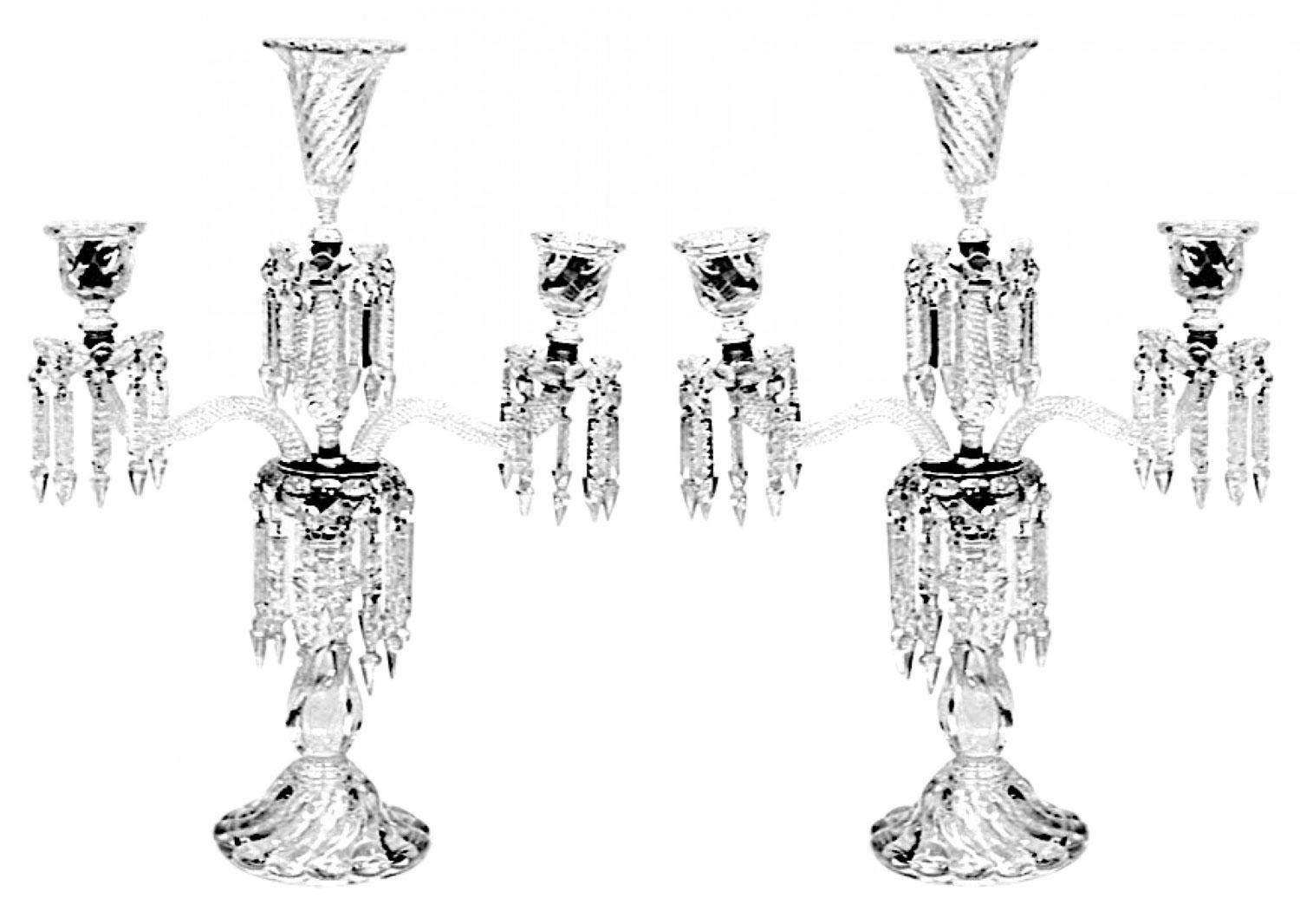 PAAR französischer viktorianischer Baccarat Kristall Wirbel Design 2 Arm Kandelaber mit Zentrum Vasen. (PREISANGABE ALS PAAR)