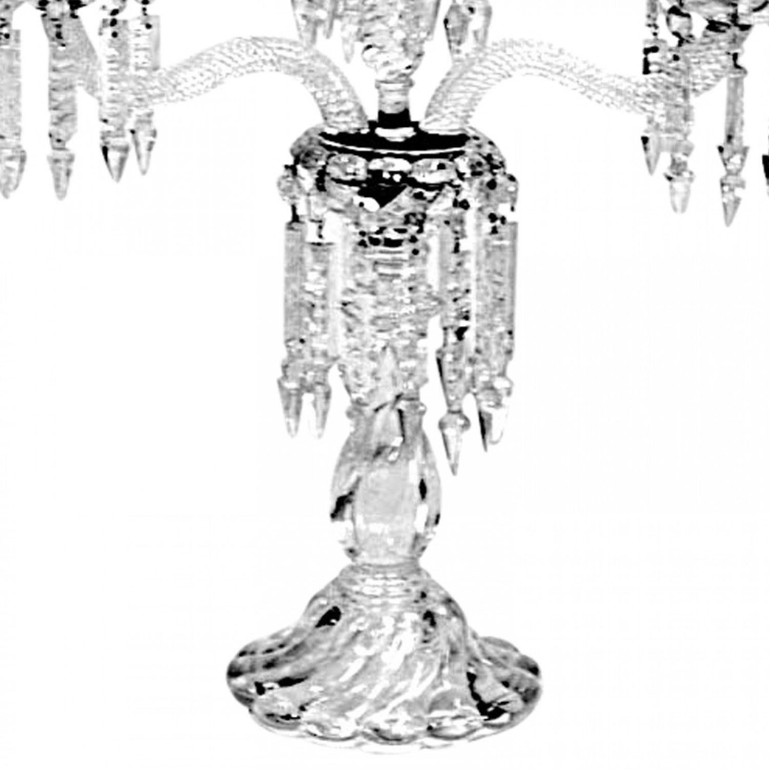 Paar französische viktorianische Baccarat-Kristallkandelaber im Zustand „Gut“ im Angebot in Queens, NY