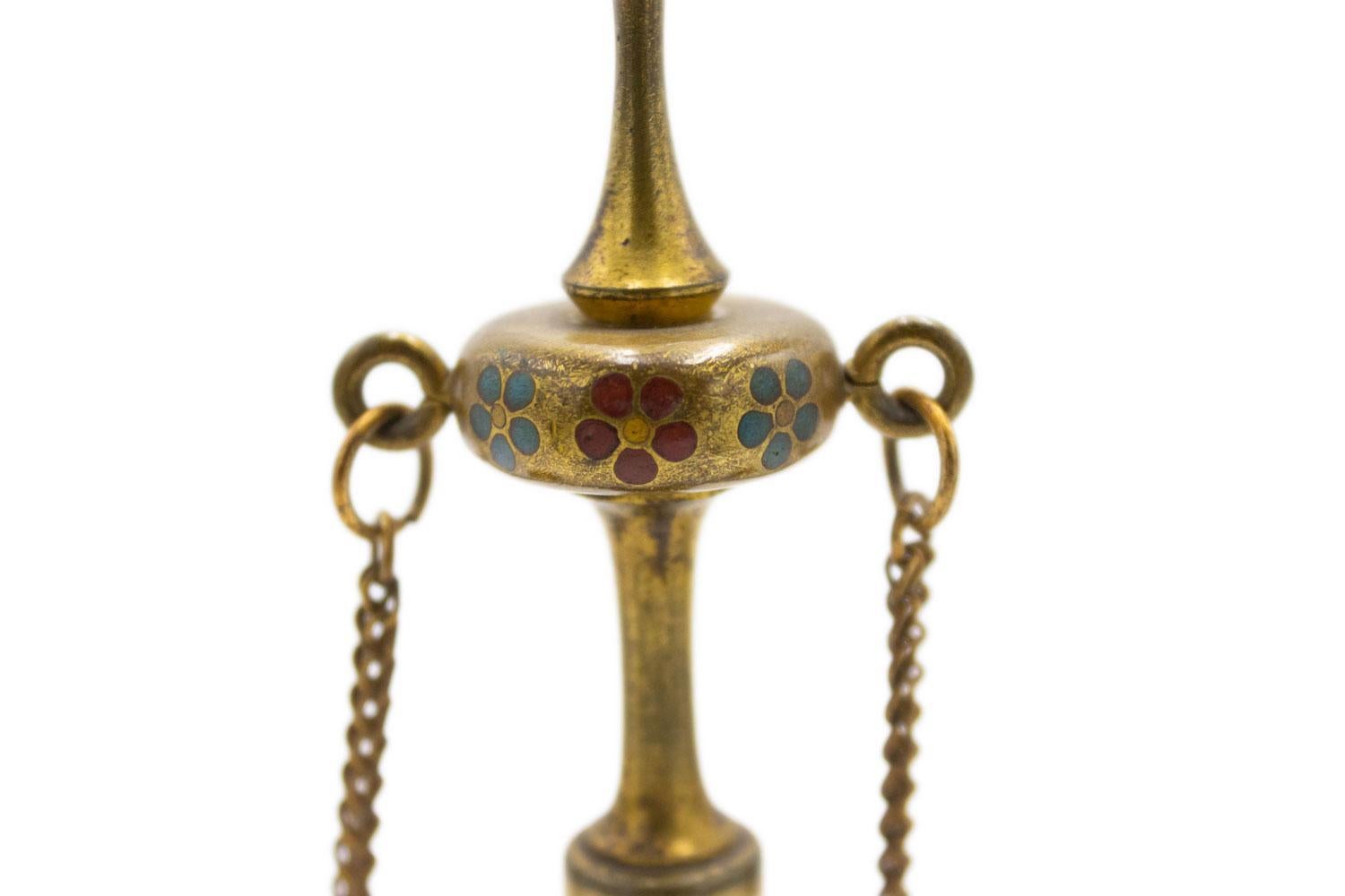 Paire de candélabres français victoriens en bronze doré Bon état - En vente à Queens, NY