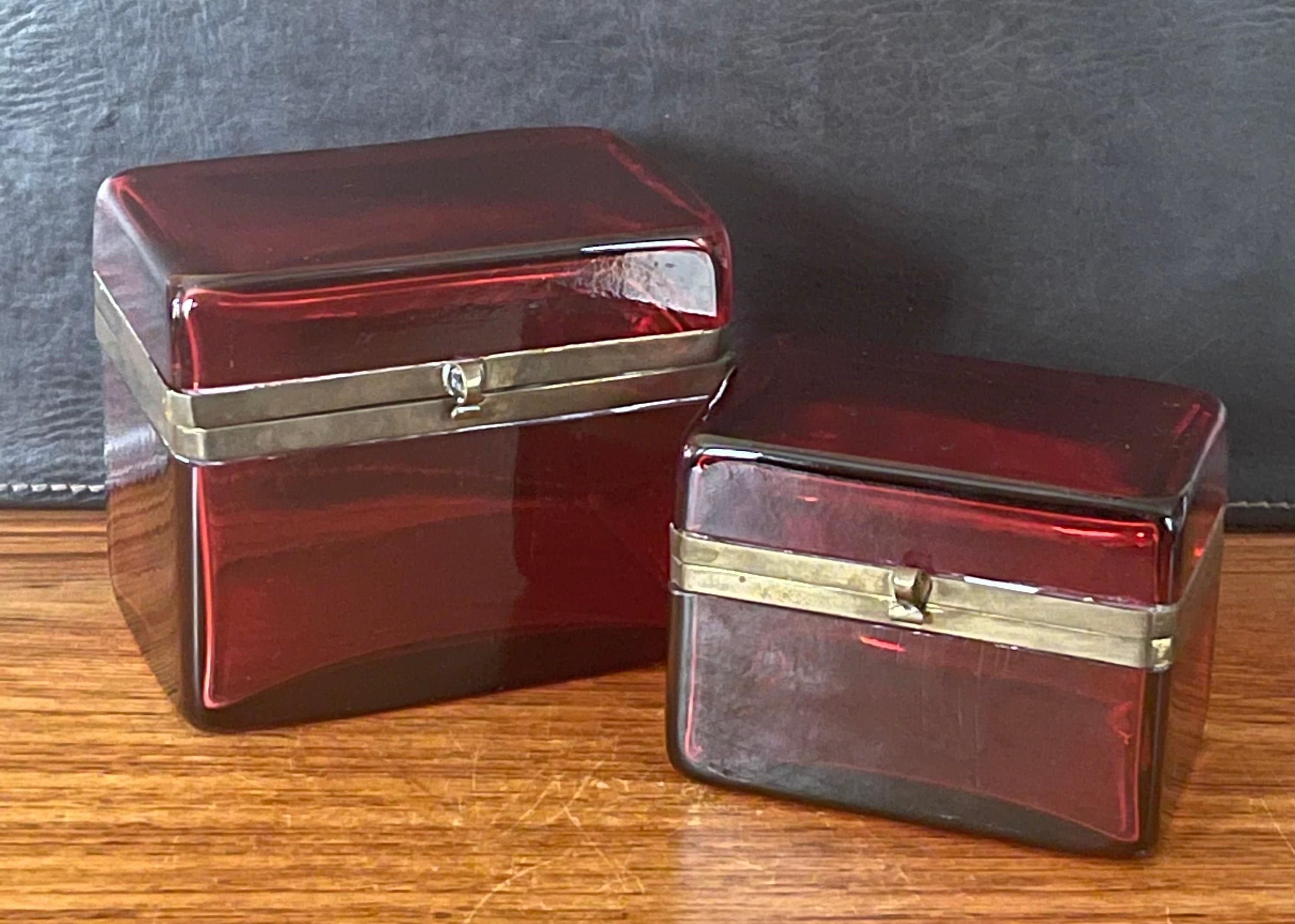 Pair of French Victorian Era Cranberry Glass Lidded Trinket Boxes 10