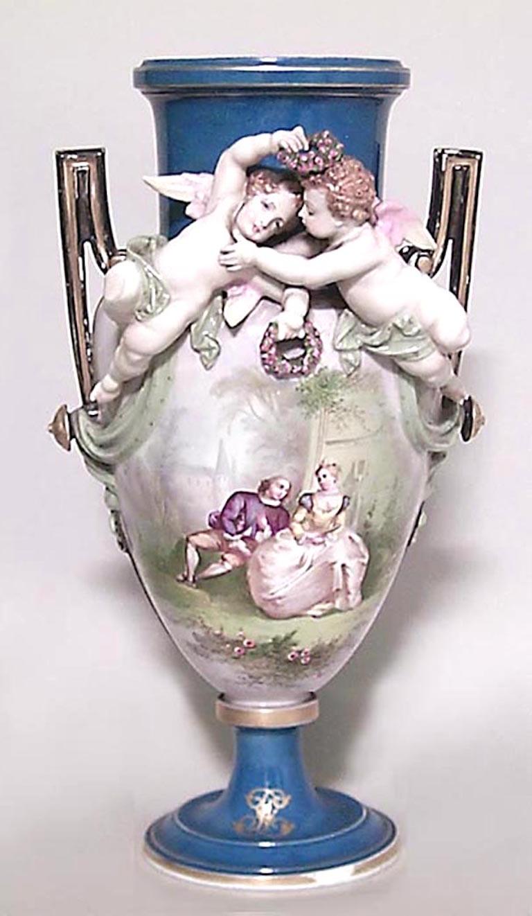 Französisch-viktorianische Louis Phillipe-Porzellanvasen, Paar (Viktorianisch) im Angebot