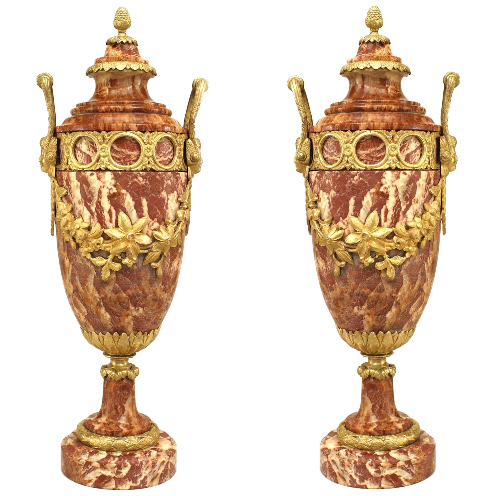 Paire d'urnes en marbre de style victorien français