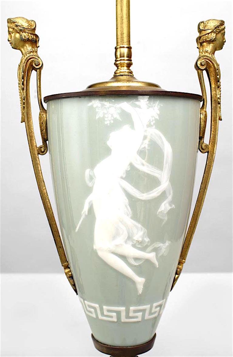 Pair of French Victorian Porcelain Urn Table Lamps In Good Condition For Sale In New York, NY