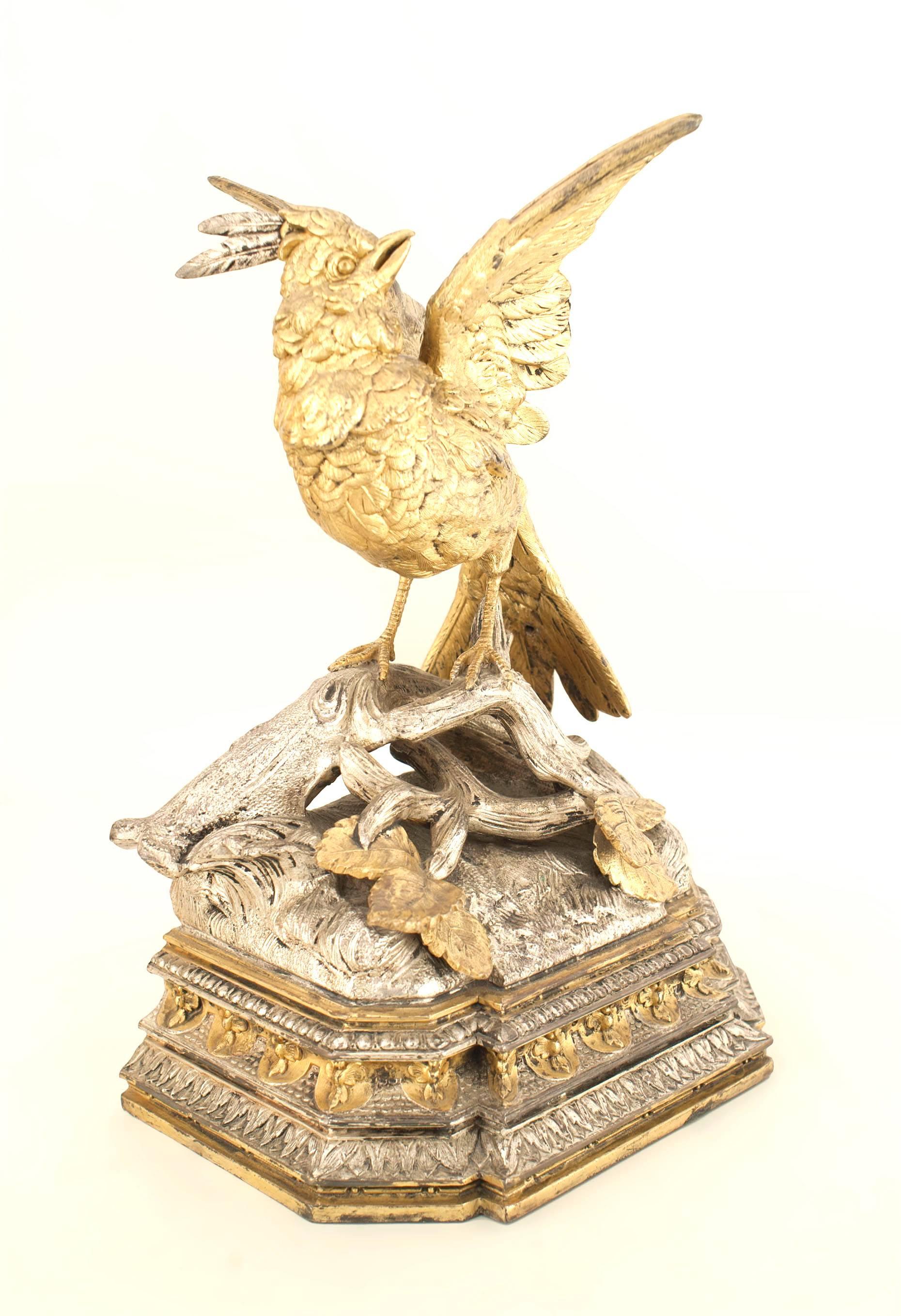 Pair of Victorian Silver and Gilt Birds For Sale 4