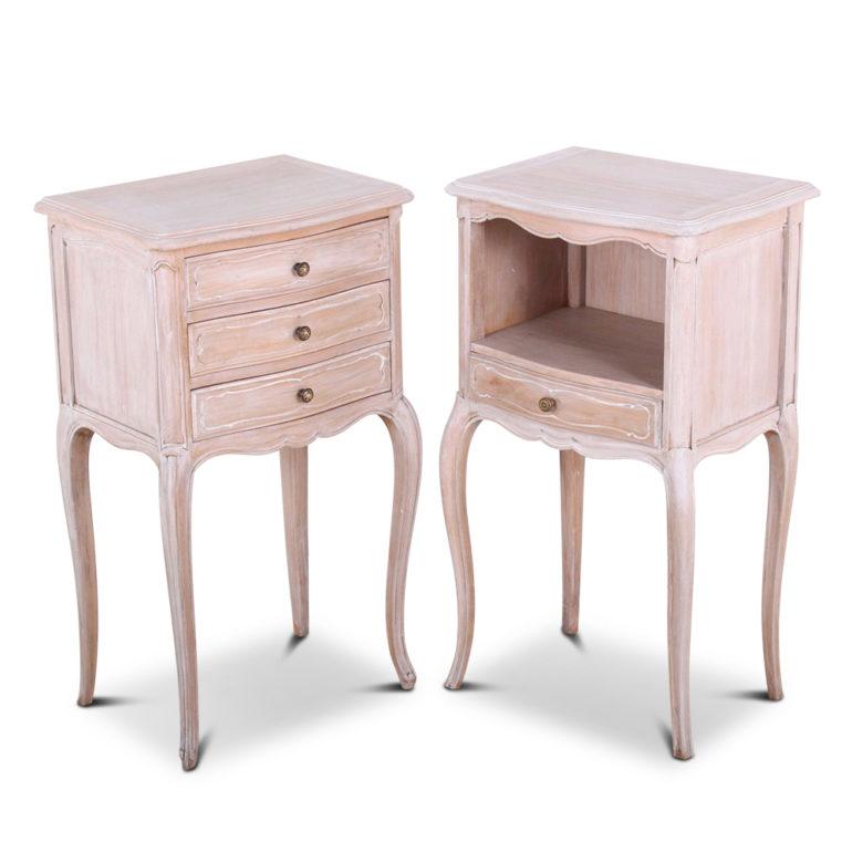 A pair of vintage French Louis XV-style nightstands with a bleached/painted finish, circa 1960.





  