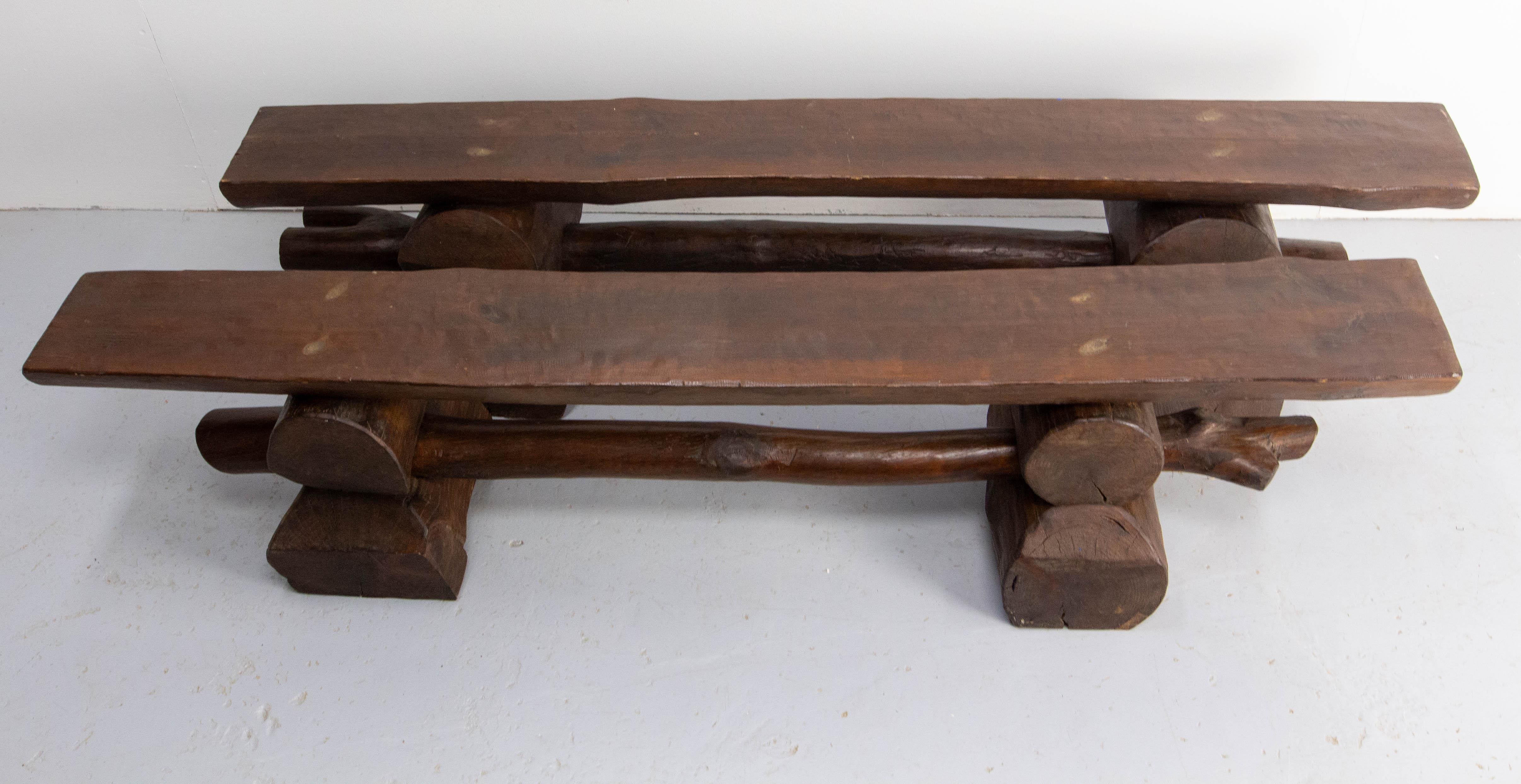 Paire de bancs de ferme français de style vintage en pin massif, circa 1960 Bon état - En vente à Labrit, Landes