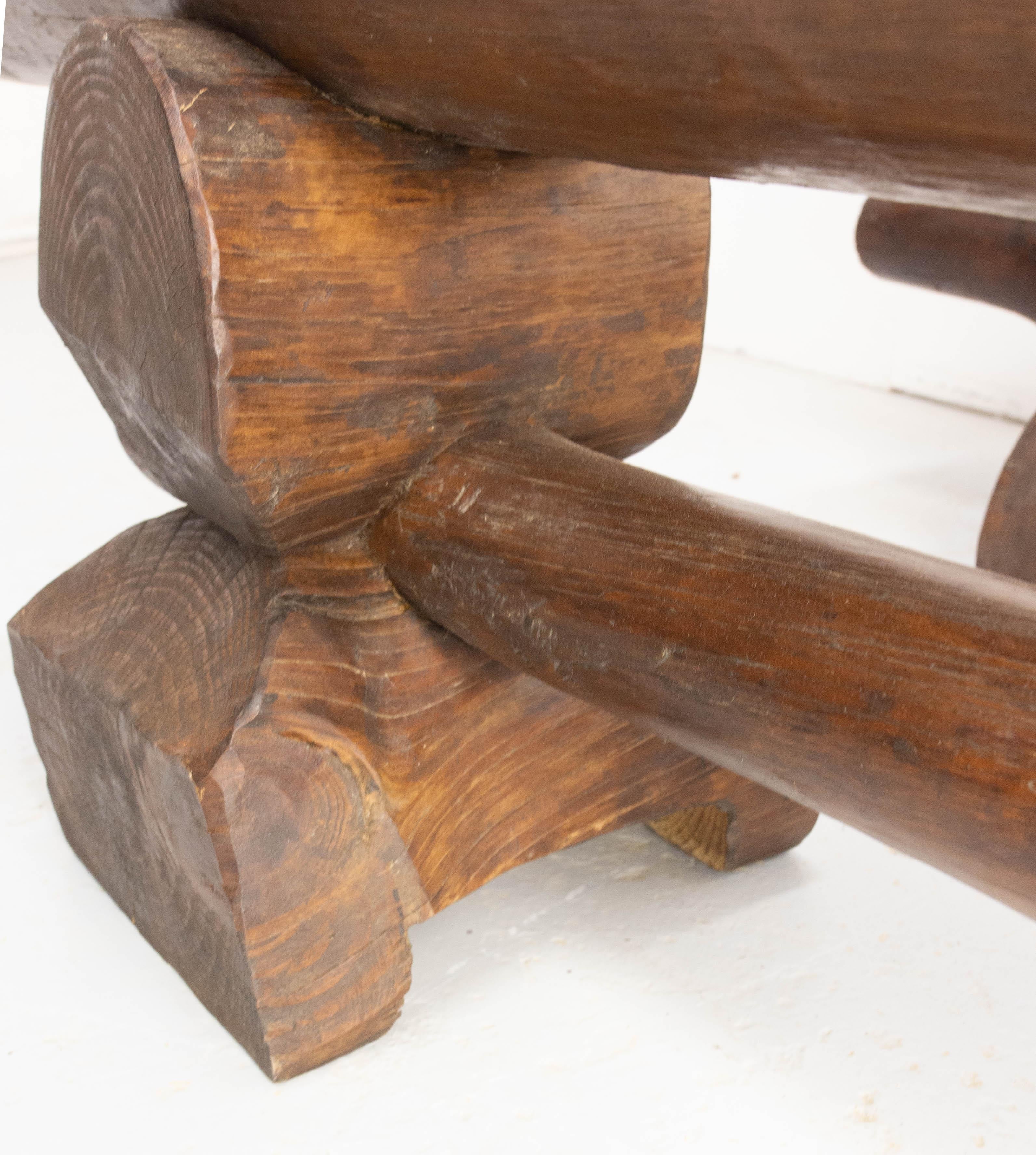 Paire de bancs de ferme français de style vintage en pin massif, circa 1960 en vente 1