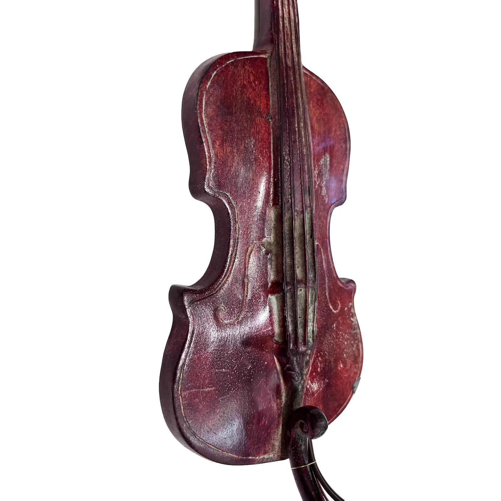 Milieu du XXe siècle Paire d'appliques à violon françaises en vente