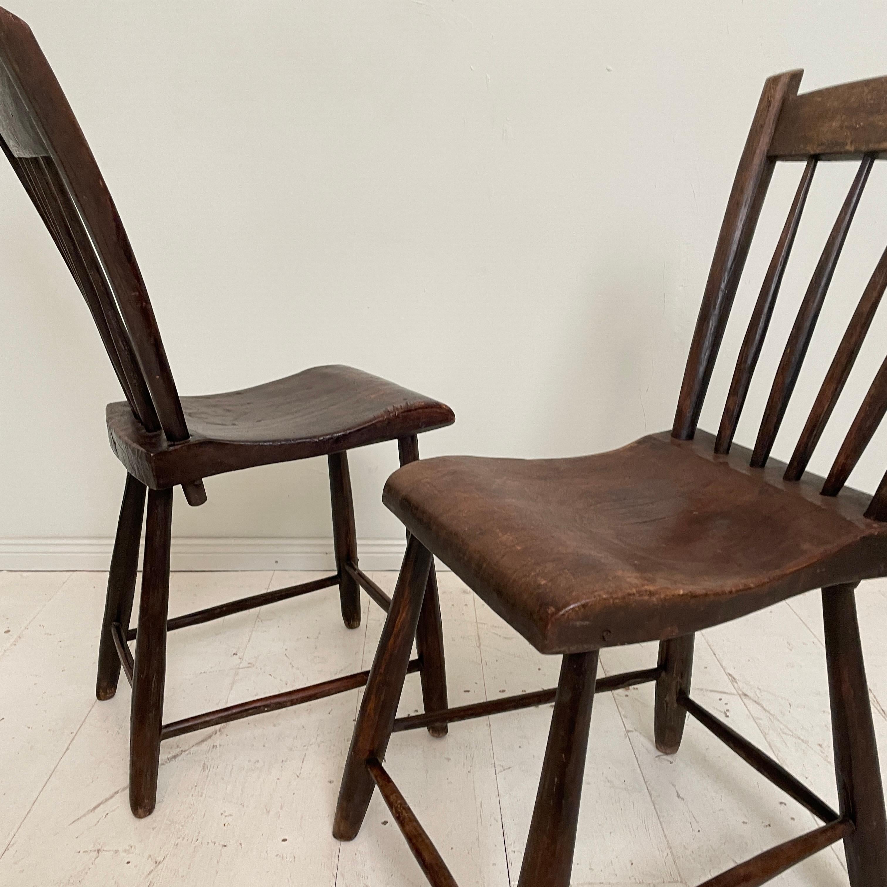 Pair of French Wabi-Sabi Country Chairs in Elm, Around 1830 5