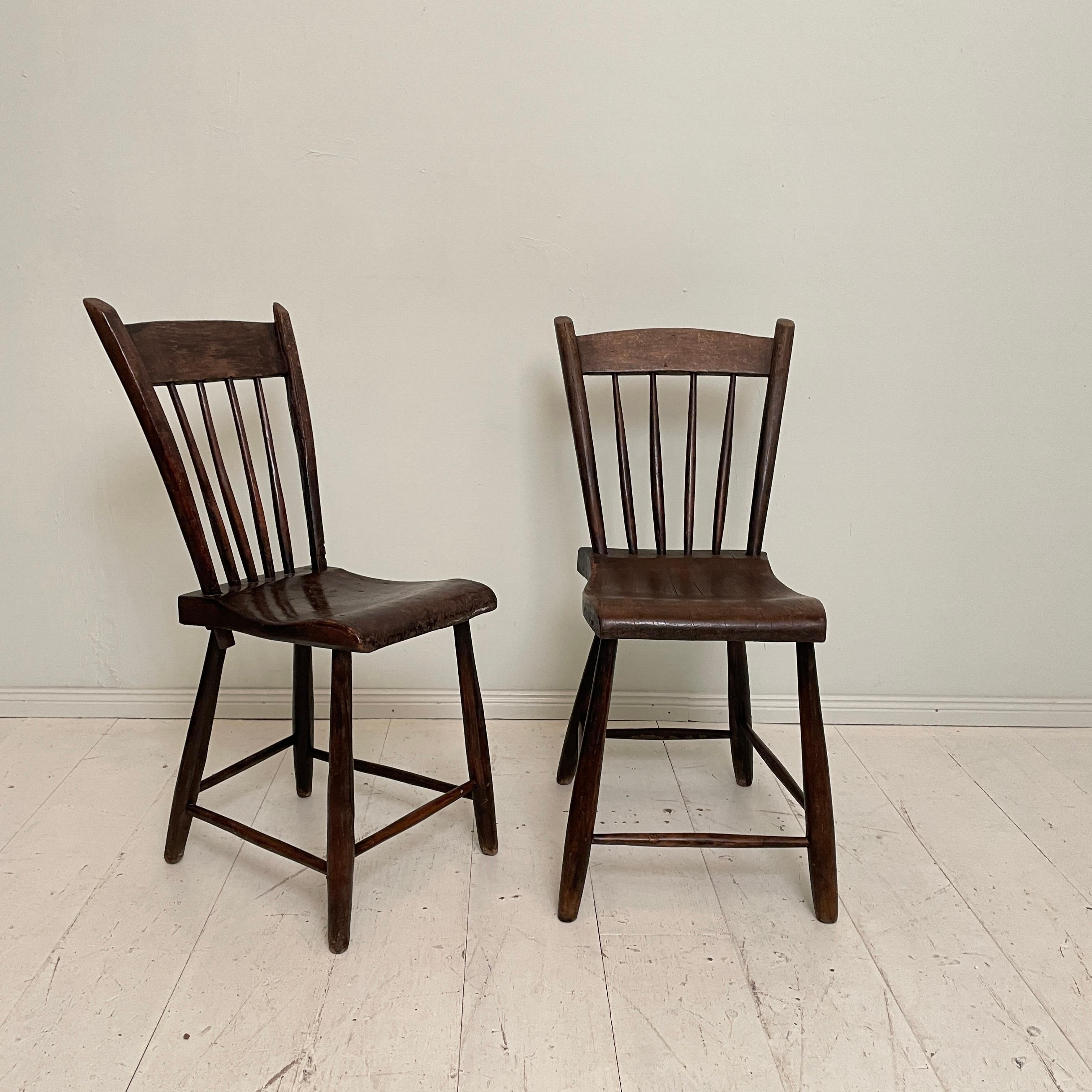 Biedermeier Pair of French Wabi-Sabi Country Chairs in Elm, Around 1830